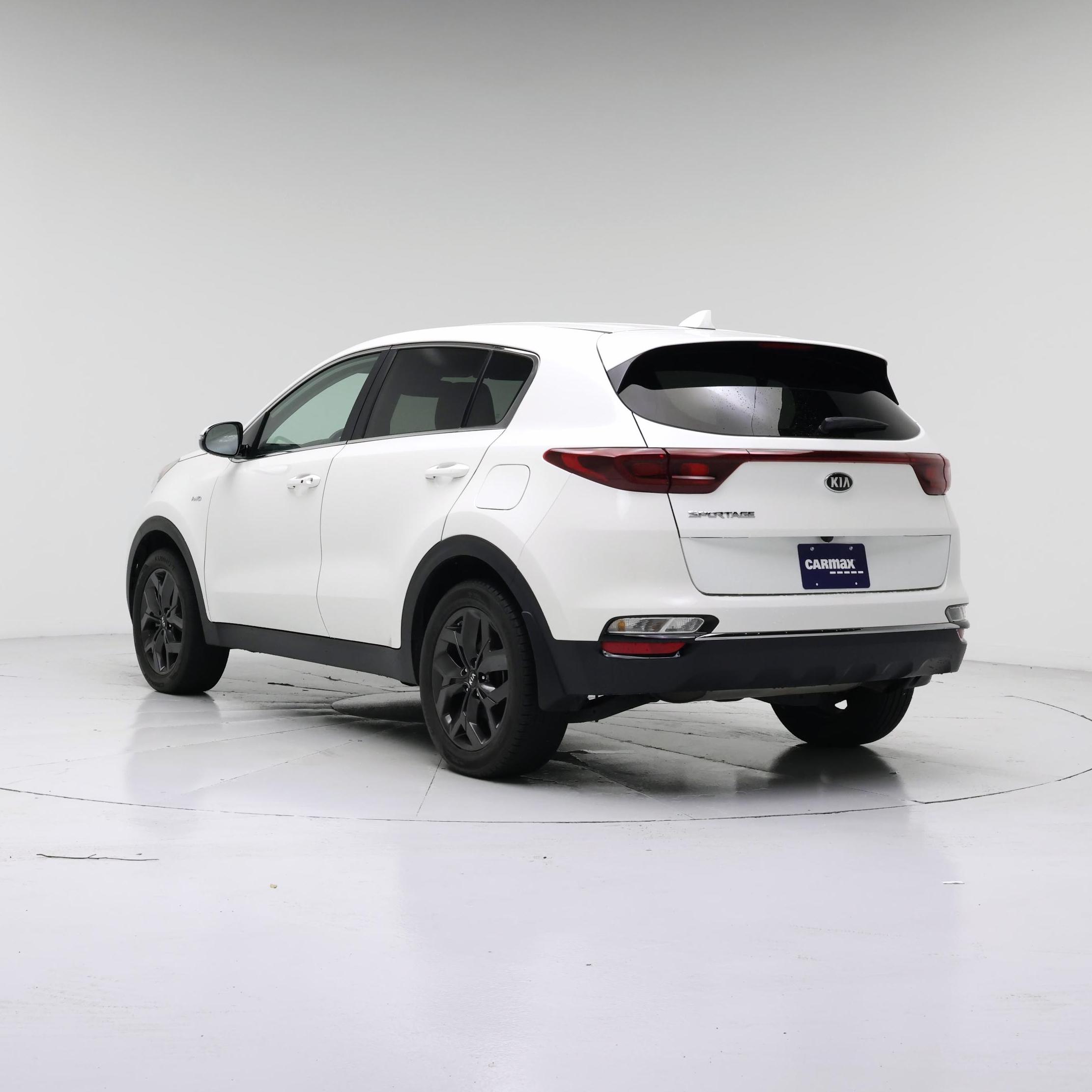 Thumbnail: 2022 Kia Sportage - 2