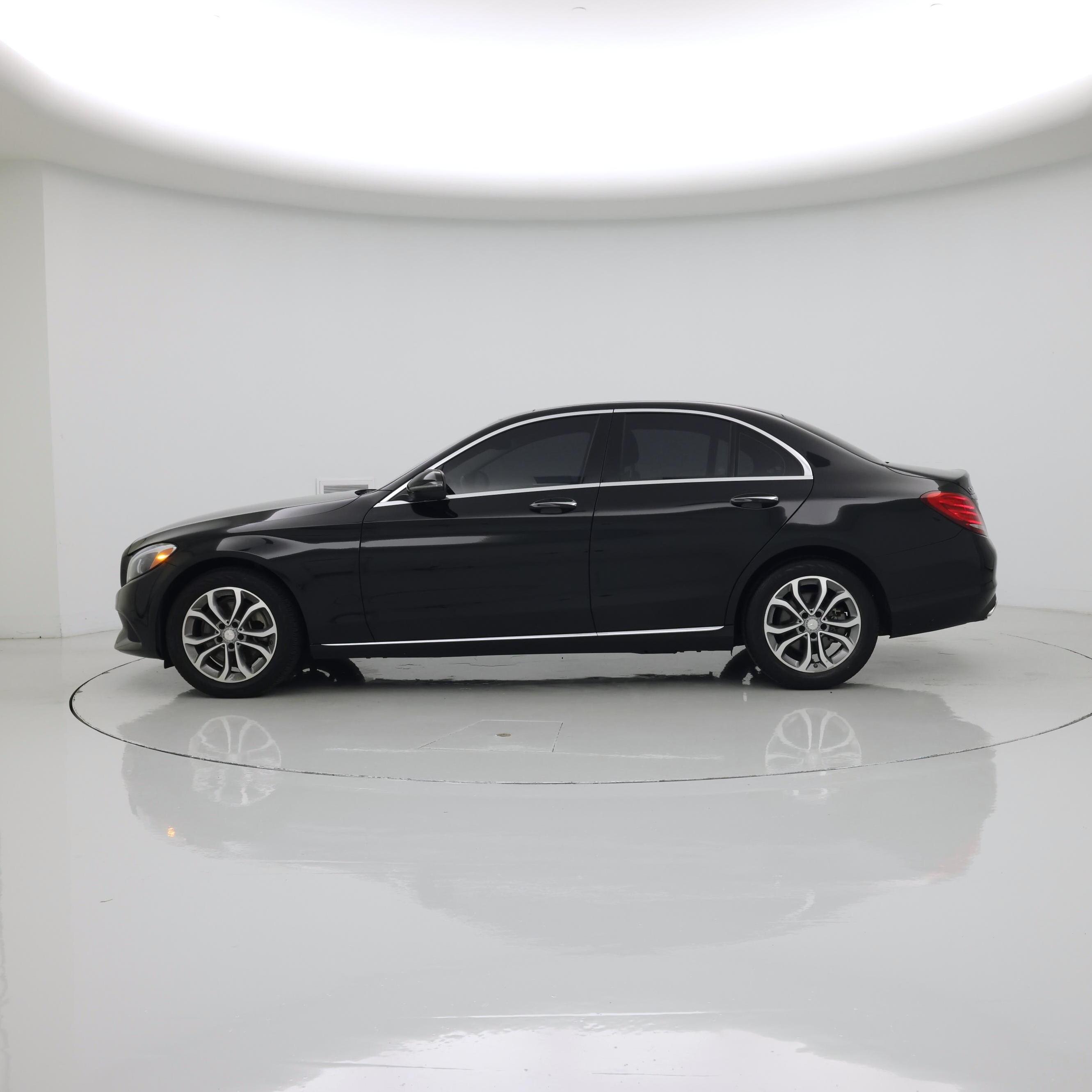 Thumbnail: 2017 Mercedes-Benz C-Class - 3