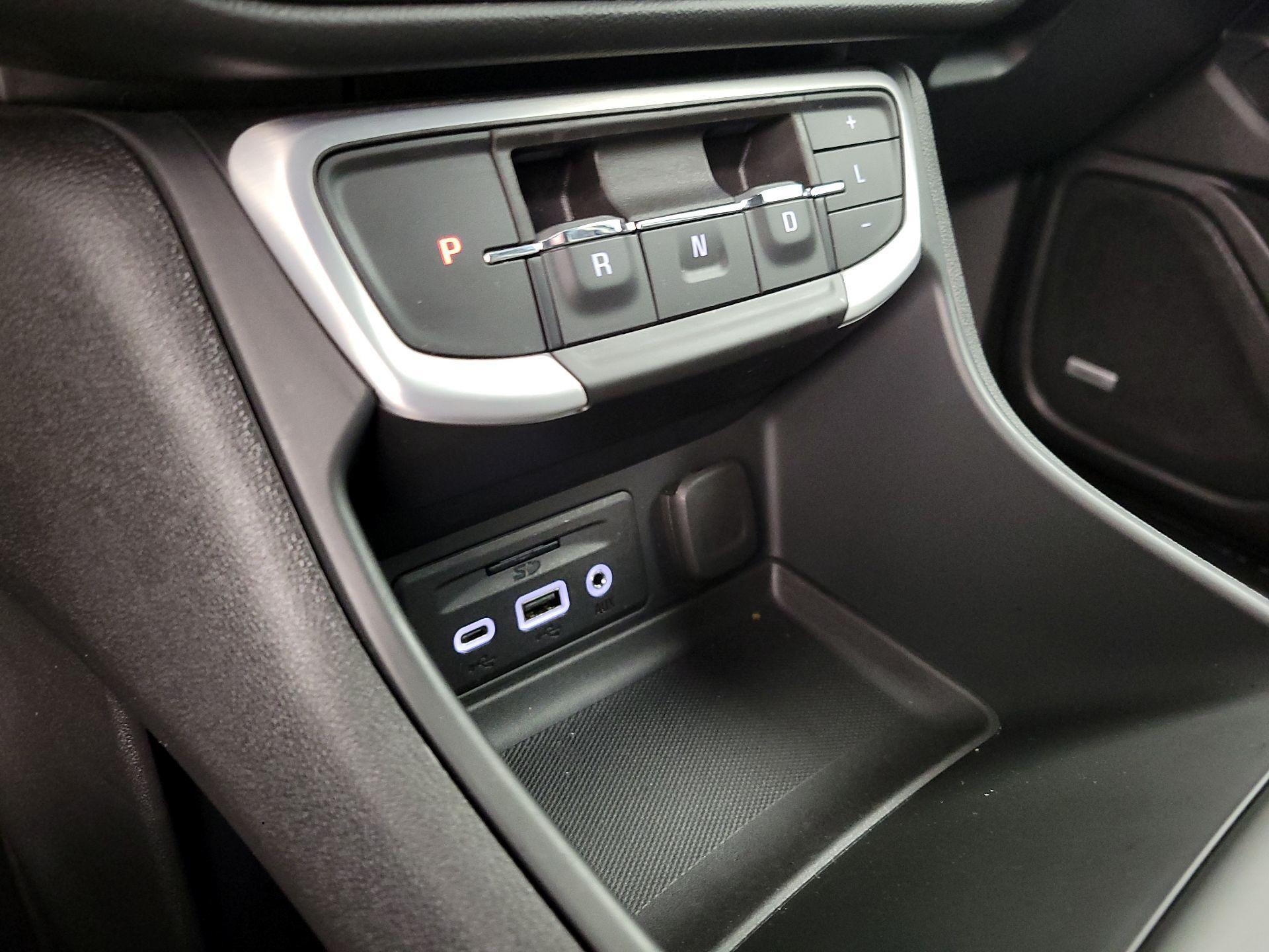 Thumbnail: 2022 GMC Terrain - 19