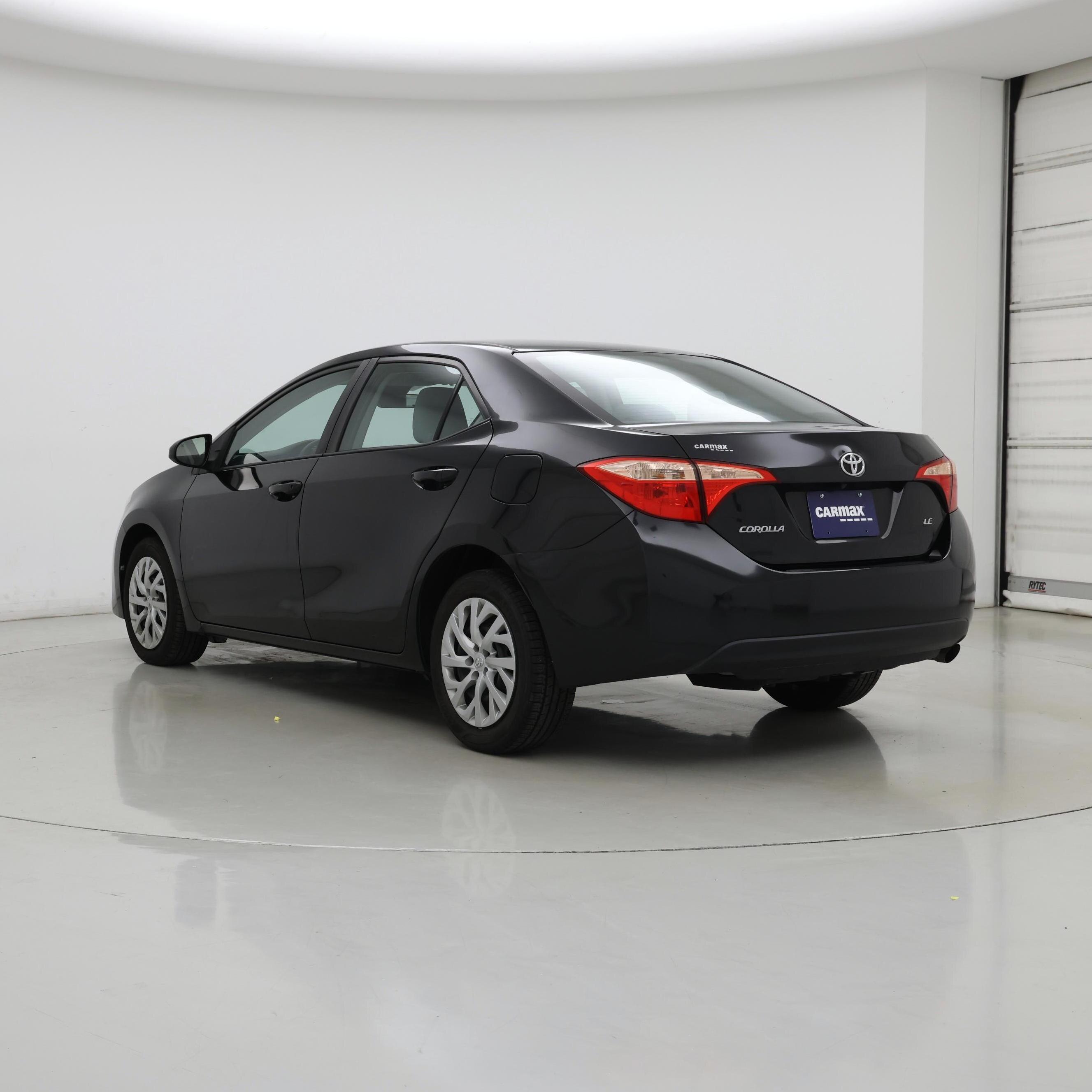 Thumbnail: 2017 Toyota Corolla - 2