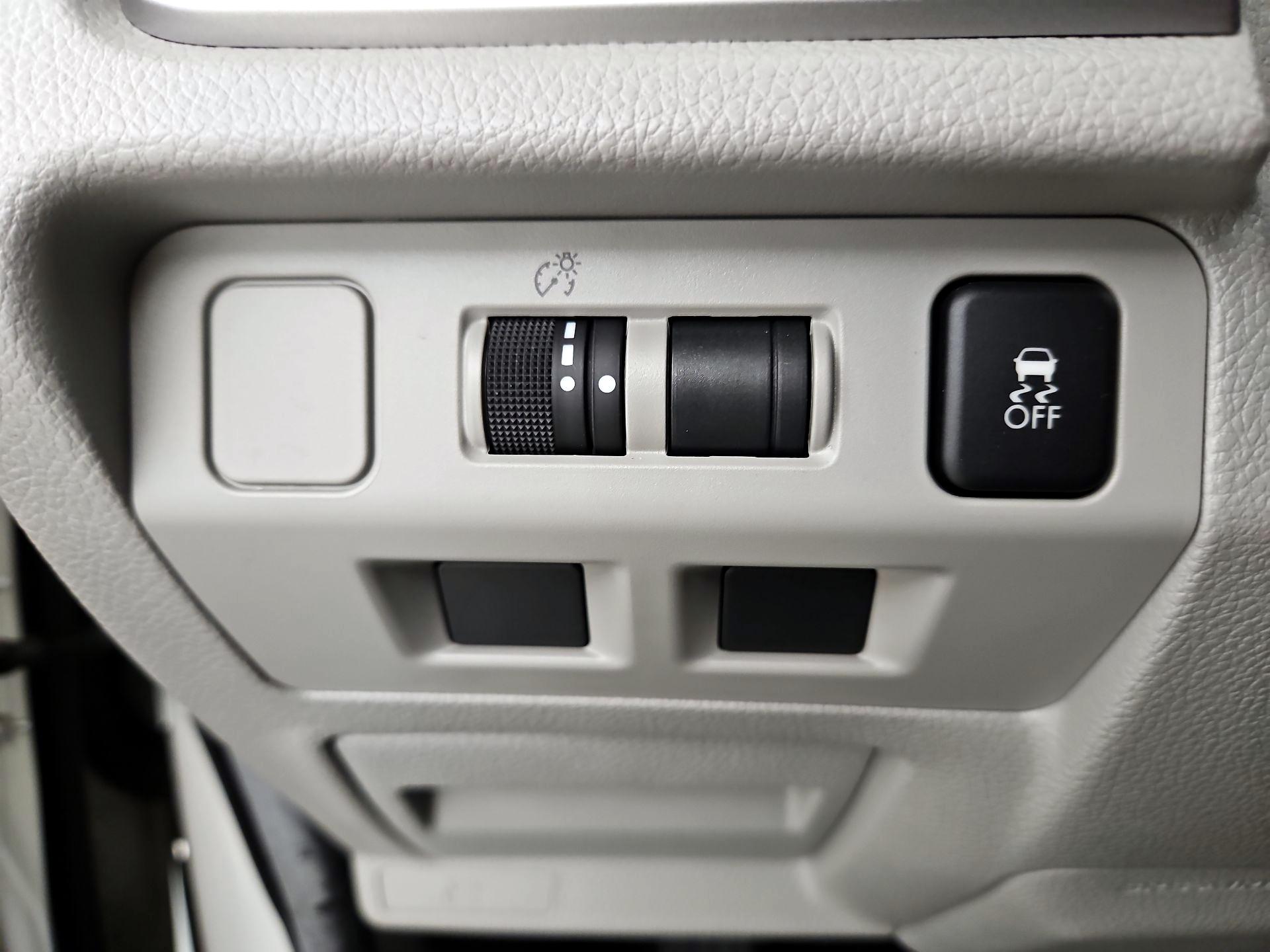 Thumbnail: 2016 Subaru Forester - 13