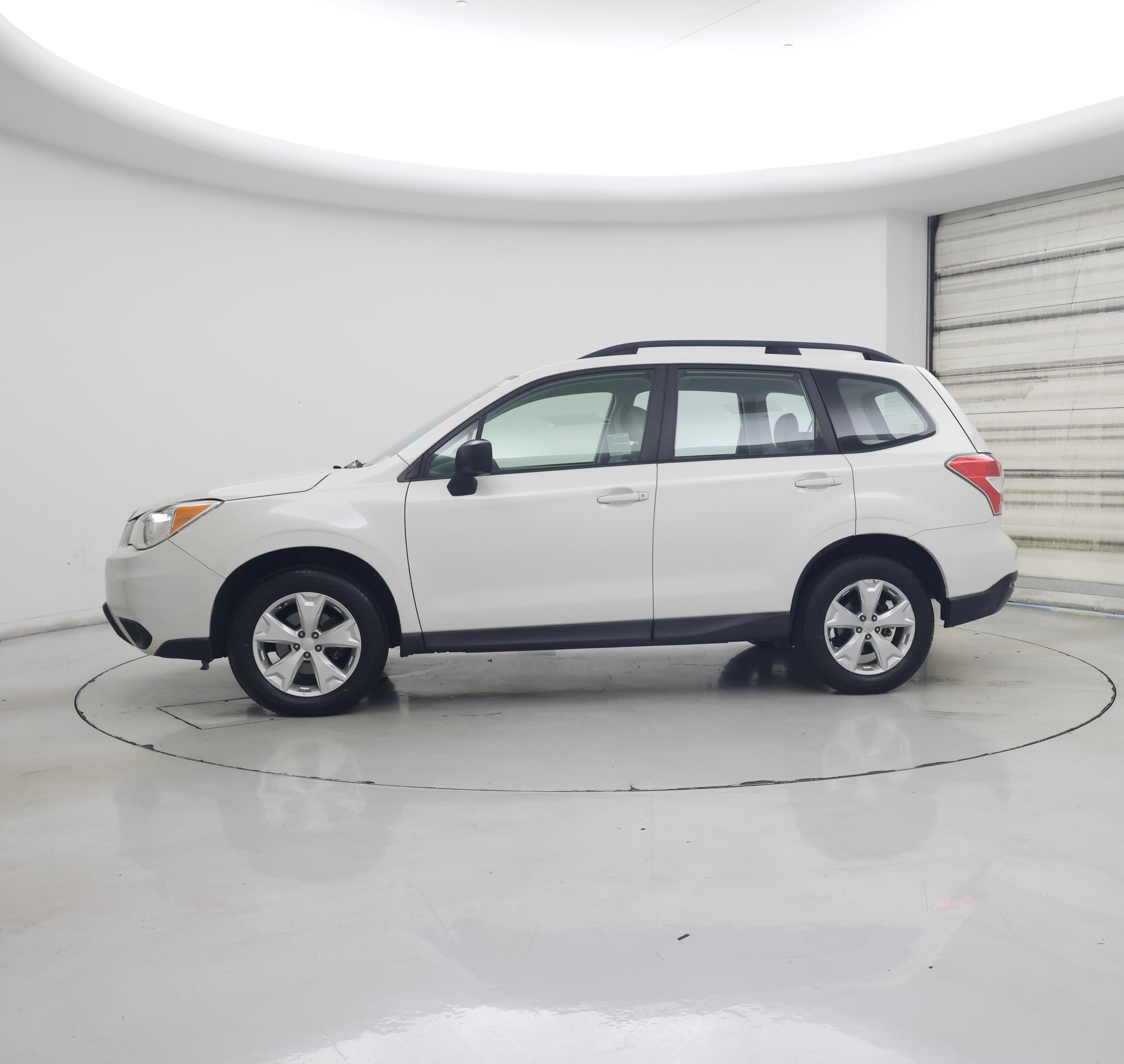 Thumbnail: 2016 Subaru Forester - 3