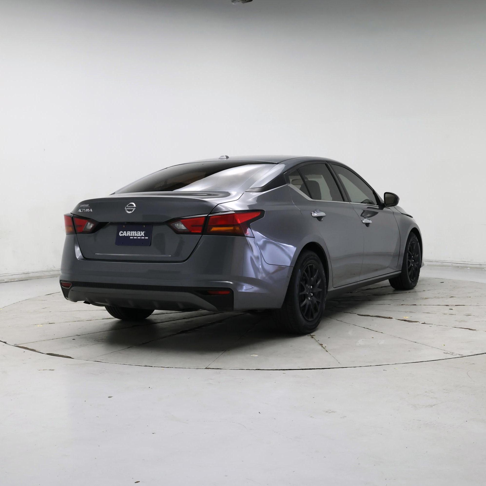 Thumbnail: 2020 Nissan Altima - 8