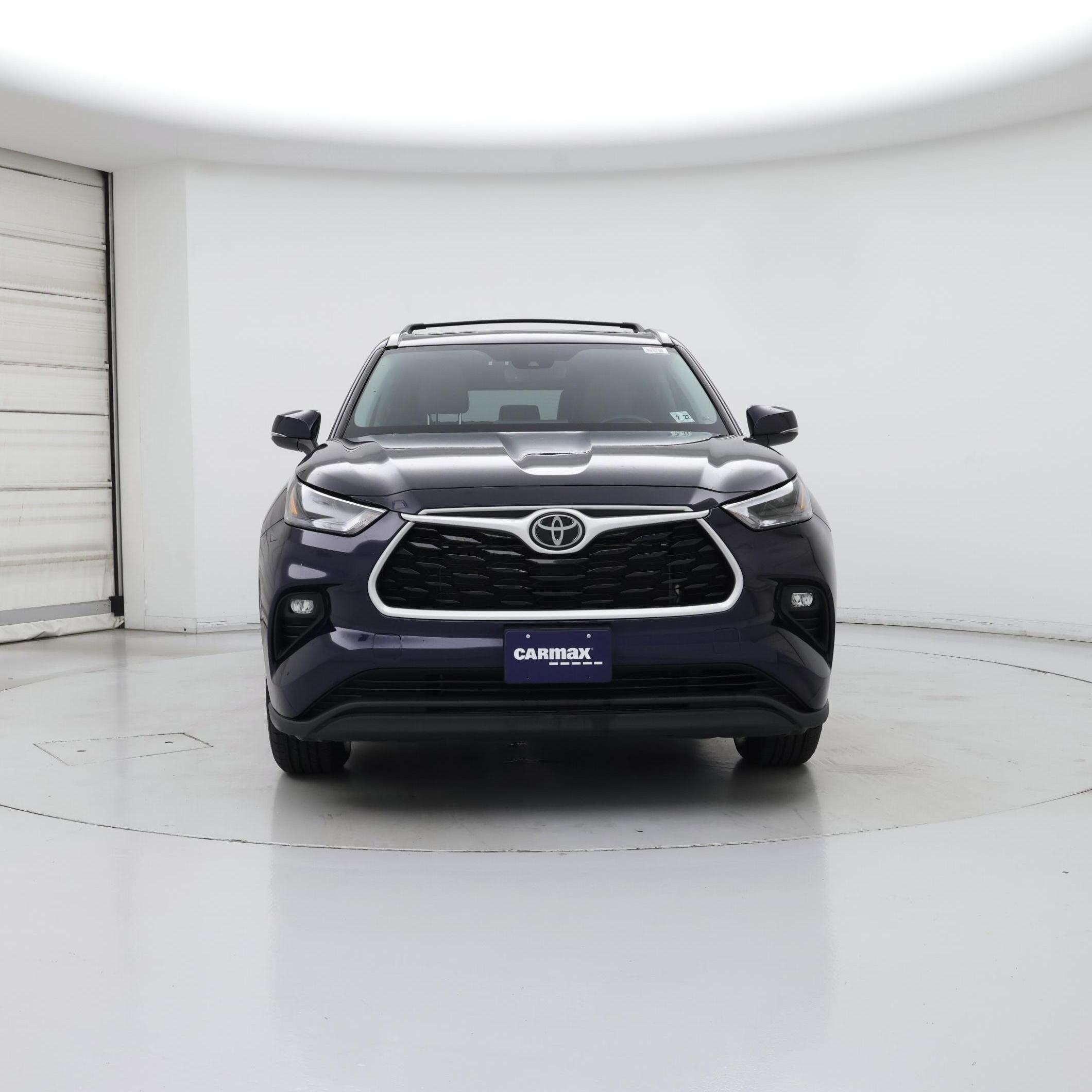 Thumbnail: 2022 Toyota Highlander - 5