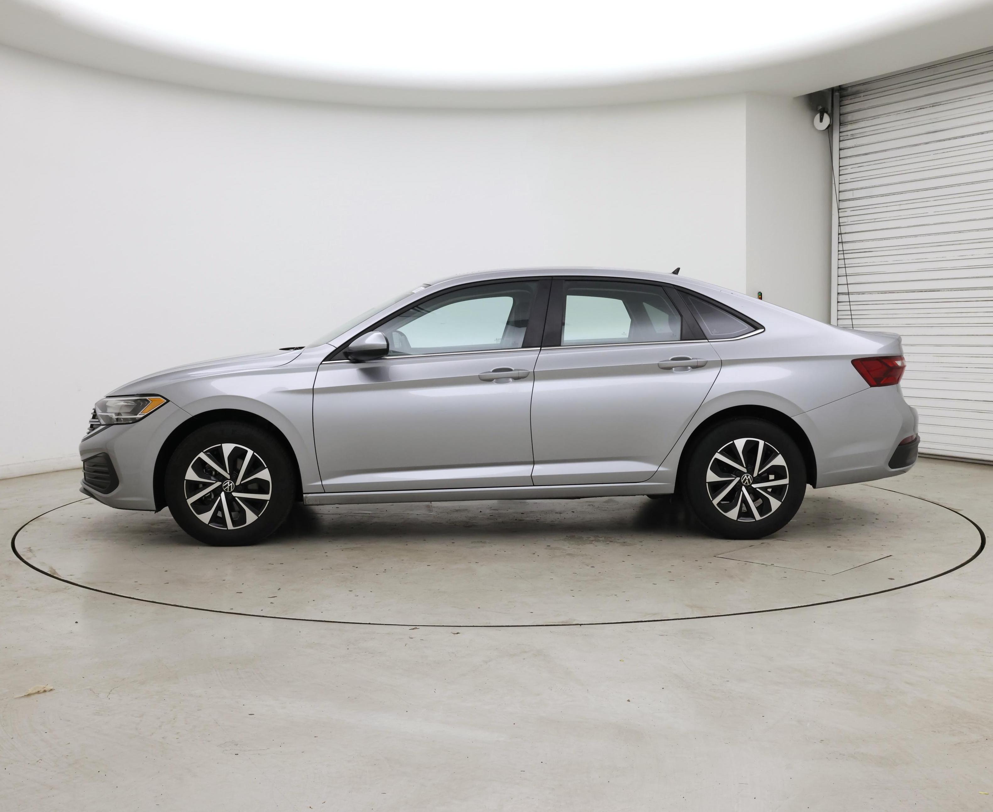 Thumbnail: 2023 Volkswagen Jetta - 3