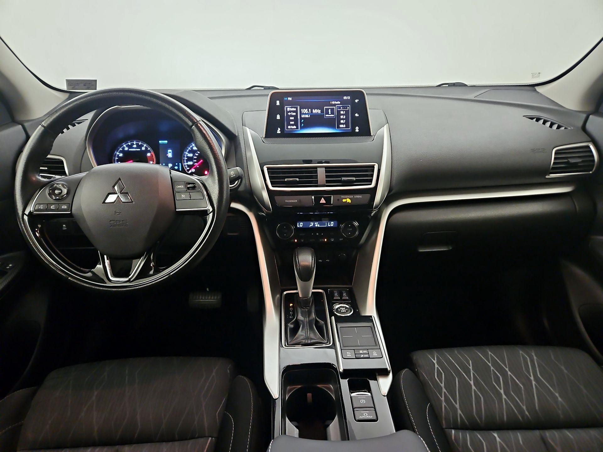 Thumbnail: 2018 Mitsubishi Eclipse Cross - 9