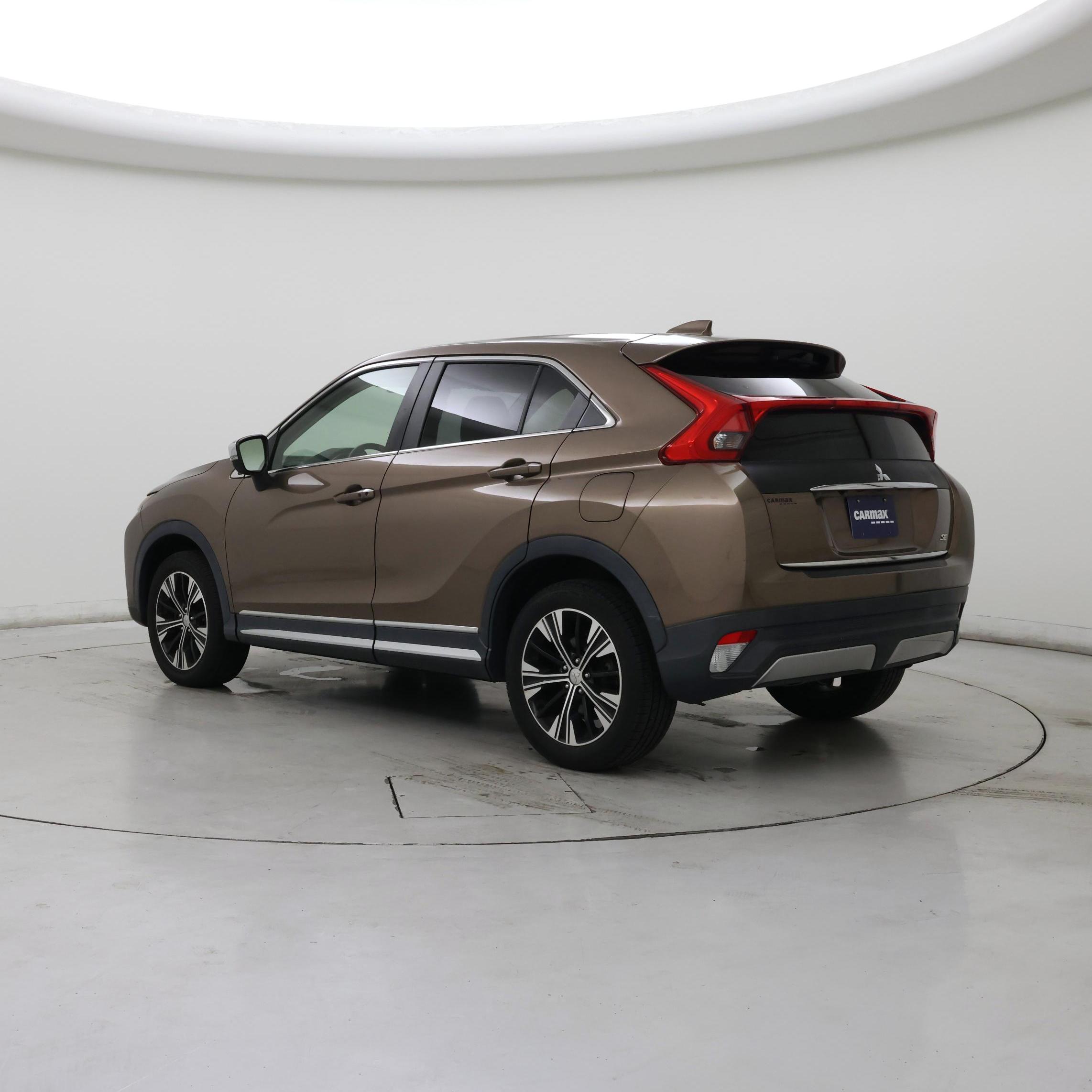 Thumbnail: 2018 Mitsubishi Eclipse Cross - 2