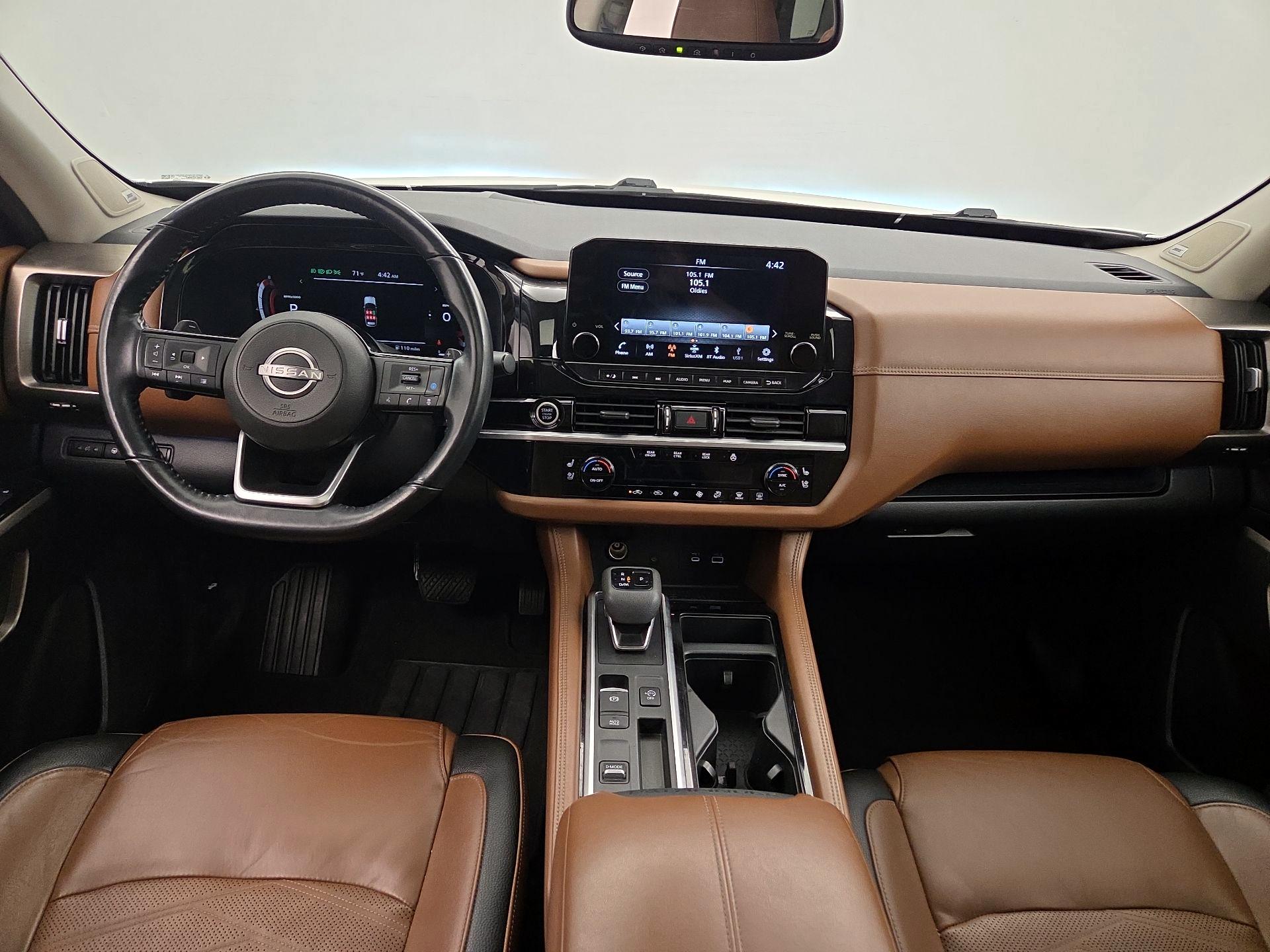 Thumbnail: 2022 Nissan Pathfinder - 9