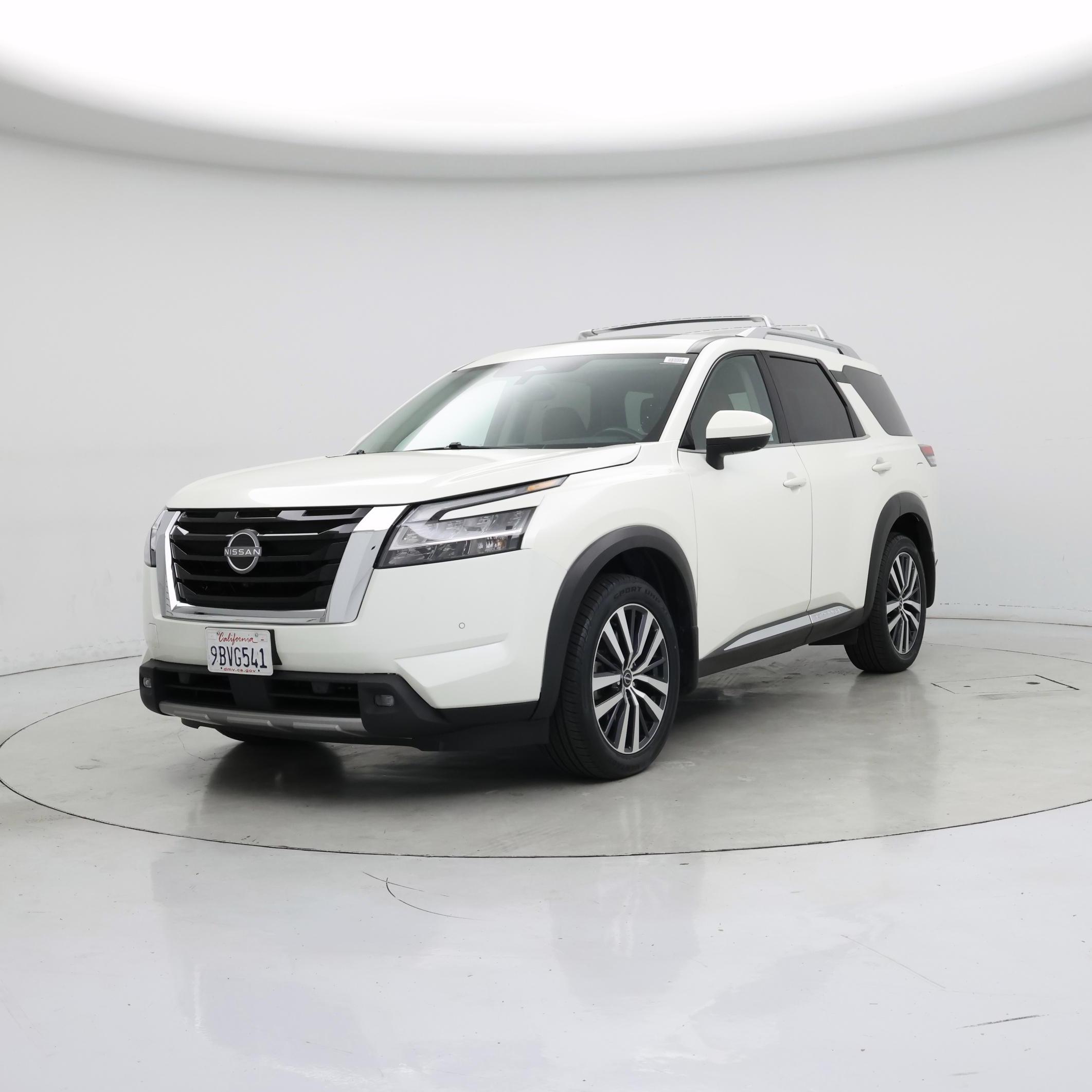 Thumbnail: 2022 Nissan Pathfinder - 4