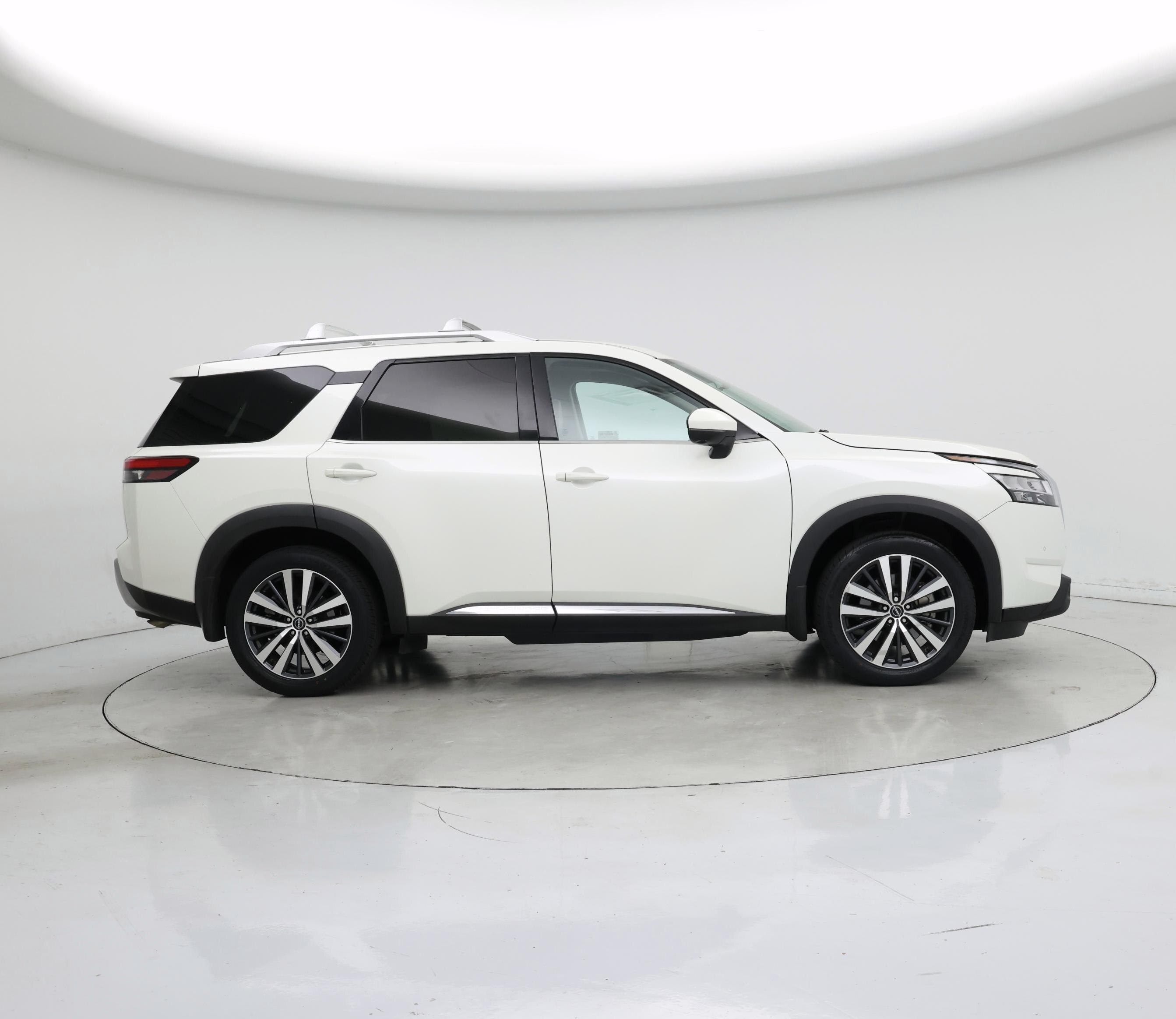 Thumbnail: 2022 Nissan Pathfinder - 7