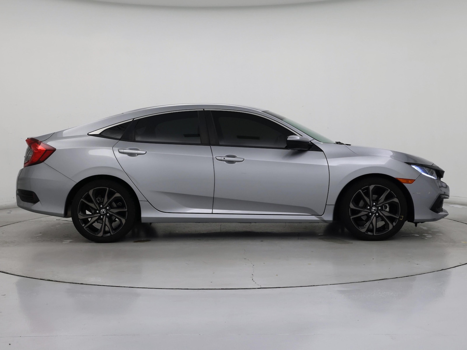 2019 Honda Civic Sport - Photo 8