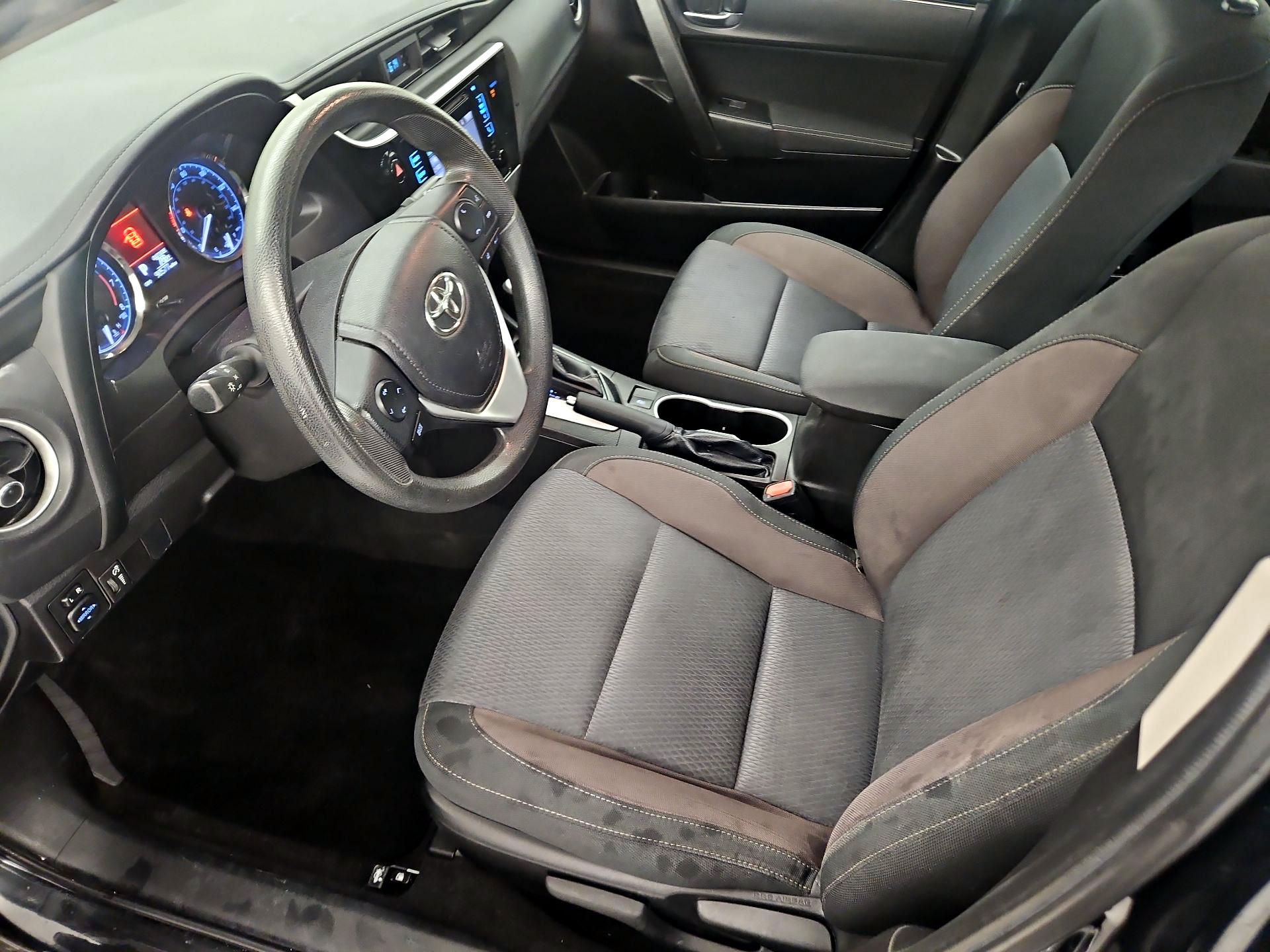 Thumbnail: 2019 Toyota Corolla - 11