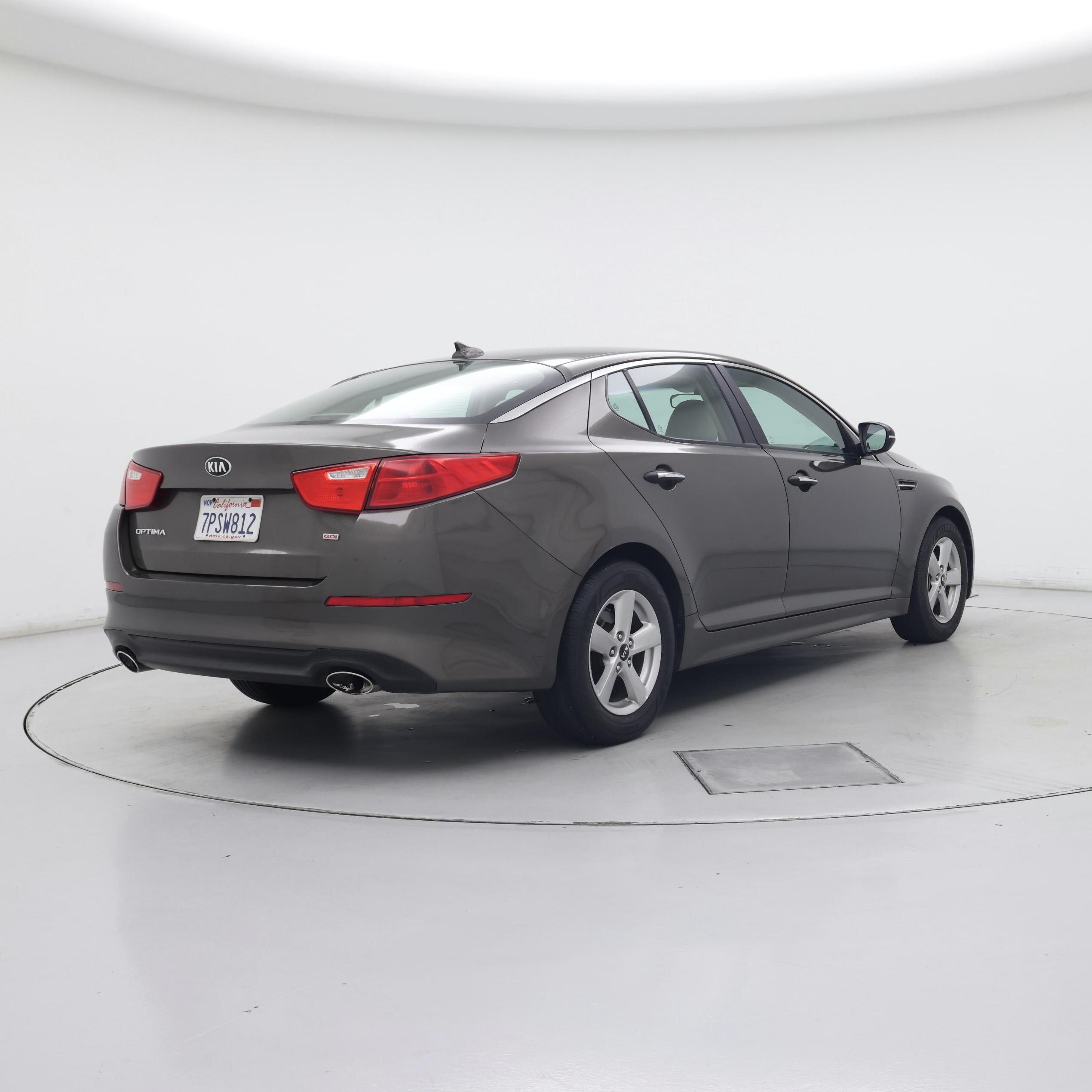 Thumbnail: 2015 Kia Optima - 8