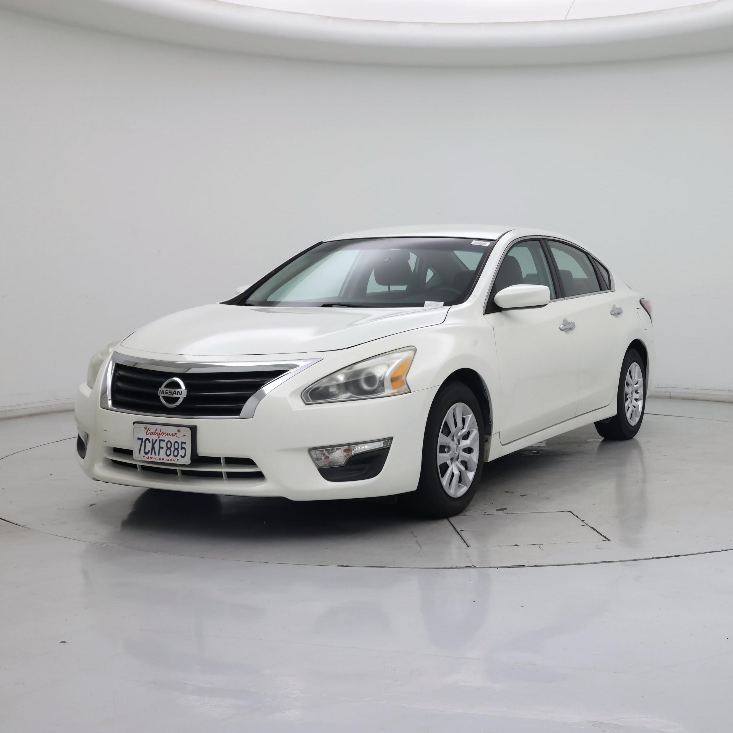 Thumbnail: 2014 Nissan Altima - 4