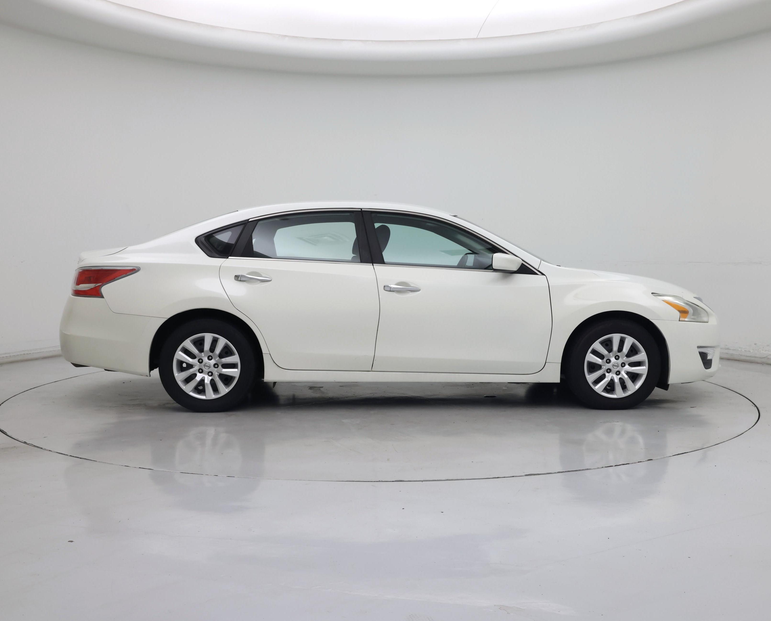Thumbnail: 2014 Nissan Altima - 7