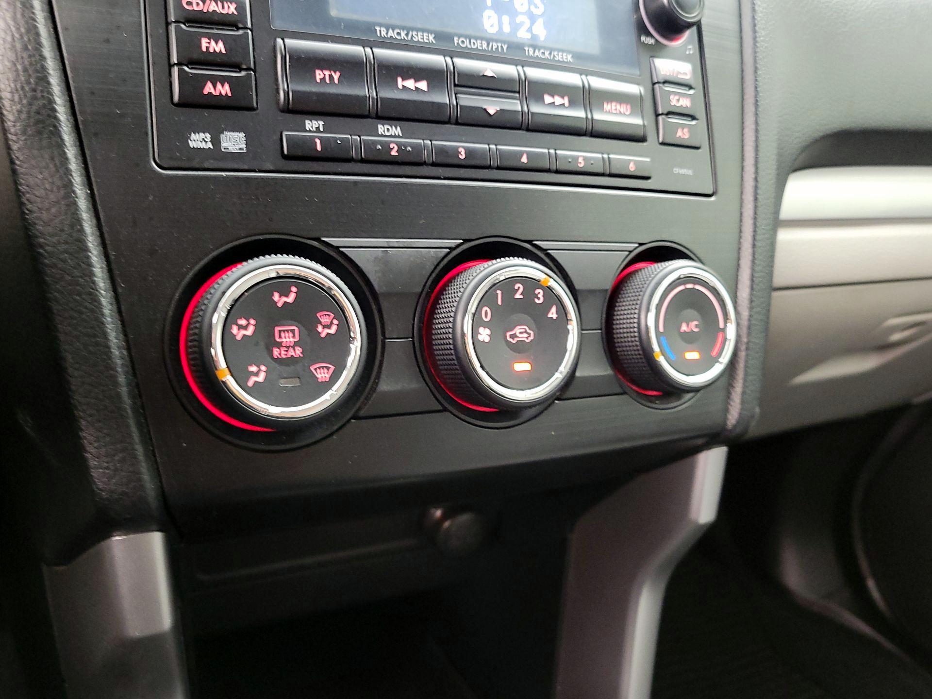 Thumbnail: 2015 Subaru Forester - 16