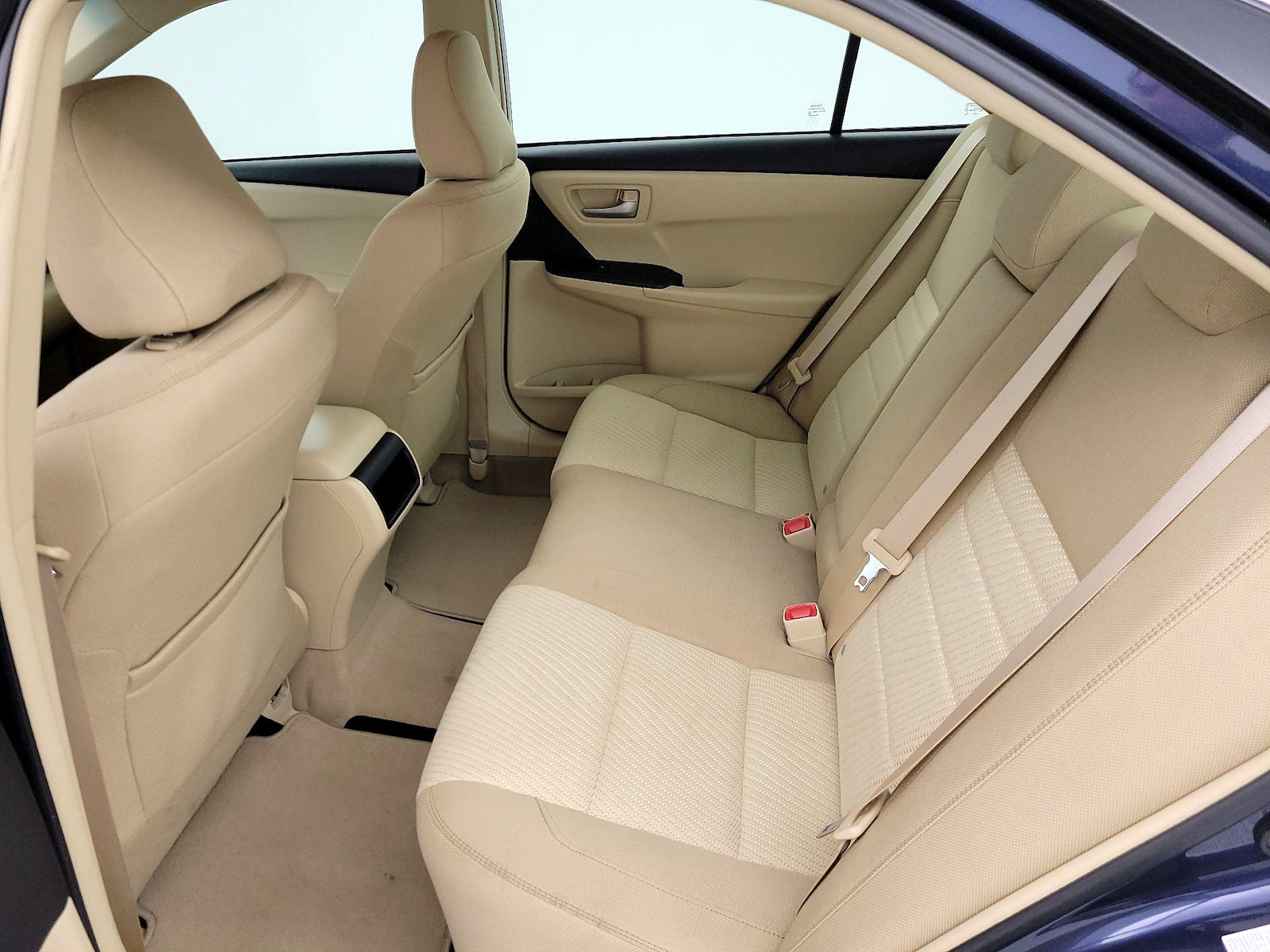 2017 Toyota Camry LE - Photo 20