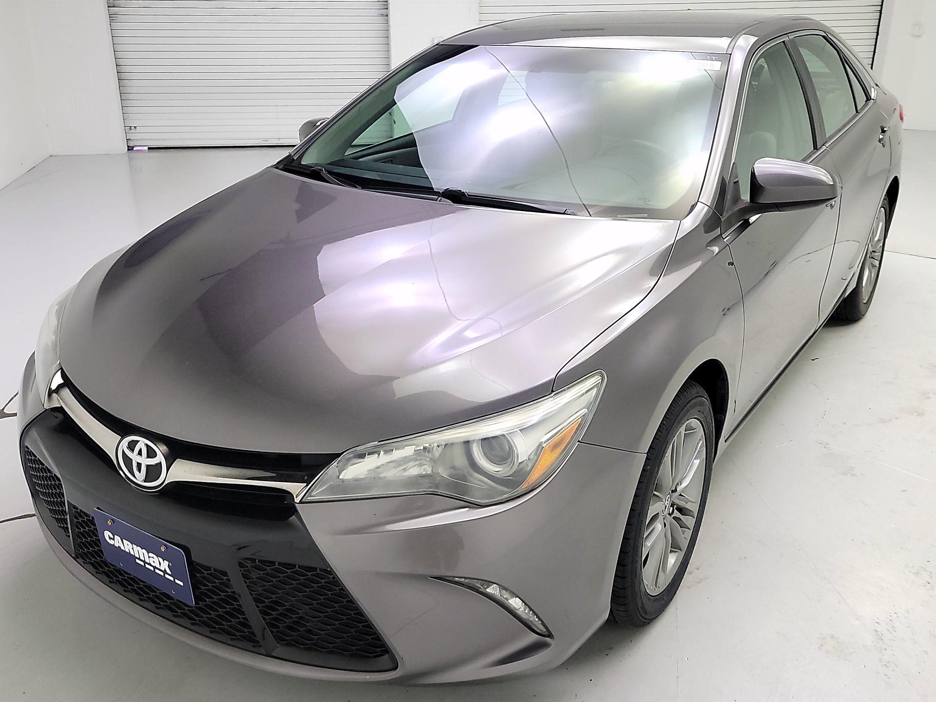 Thumbnail: 2015 Toyota Camry - 3