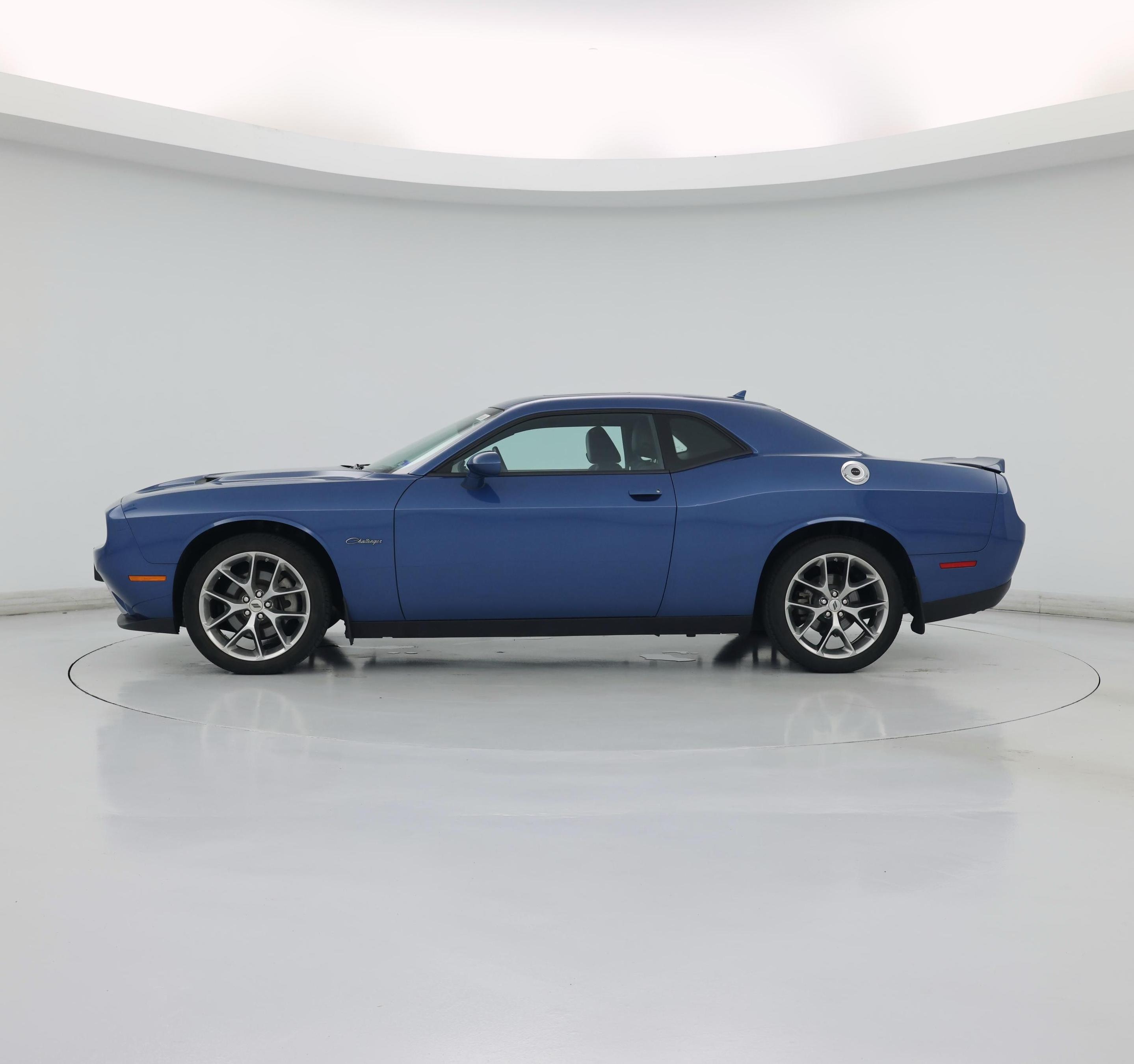 Thumbnail: 2022 Dodge Challenger - 3