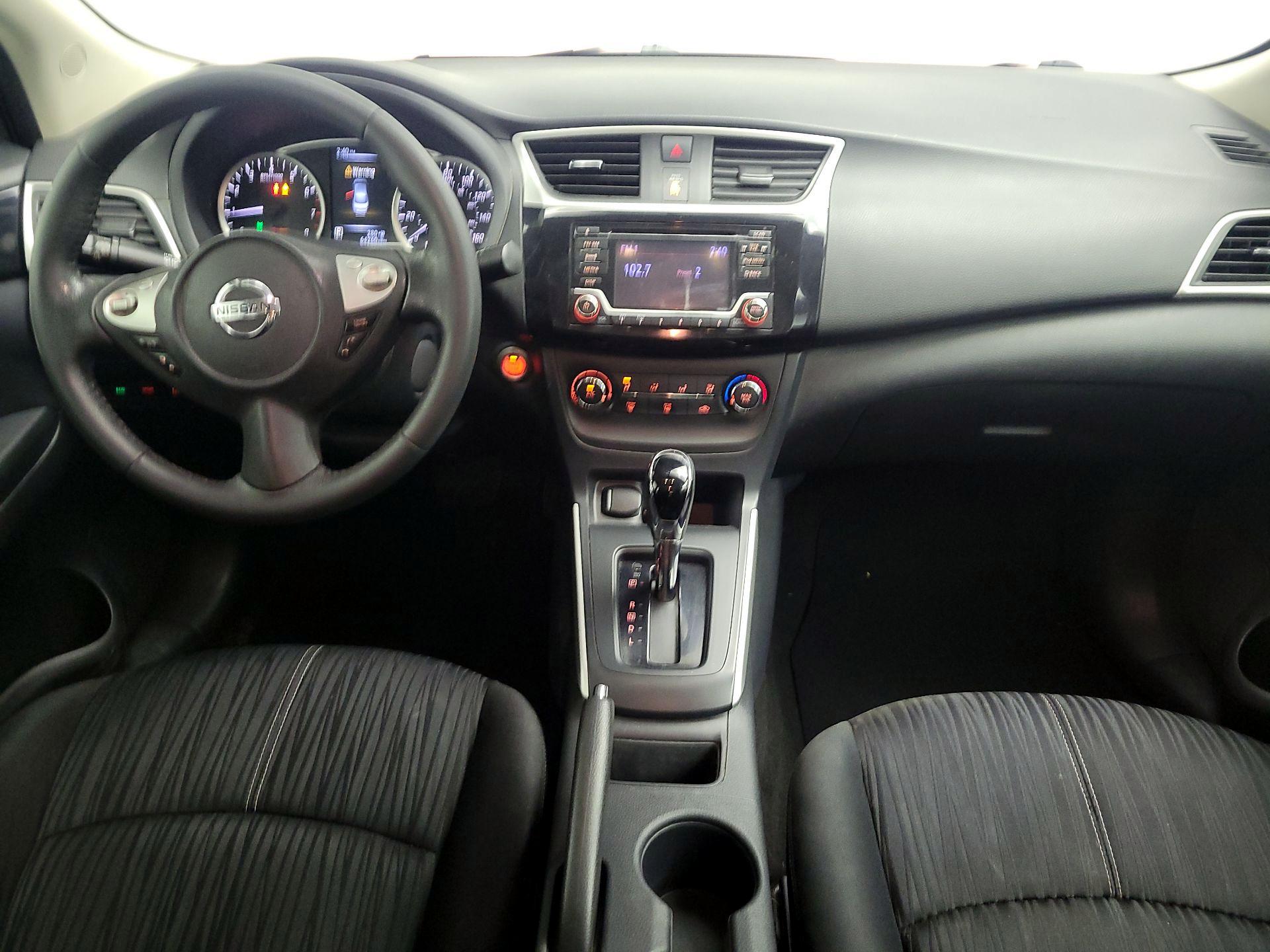 Thumbnail: 2017 Nissan Sentra - 9