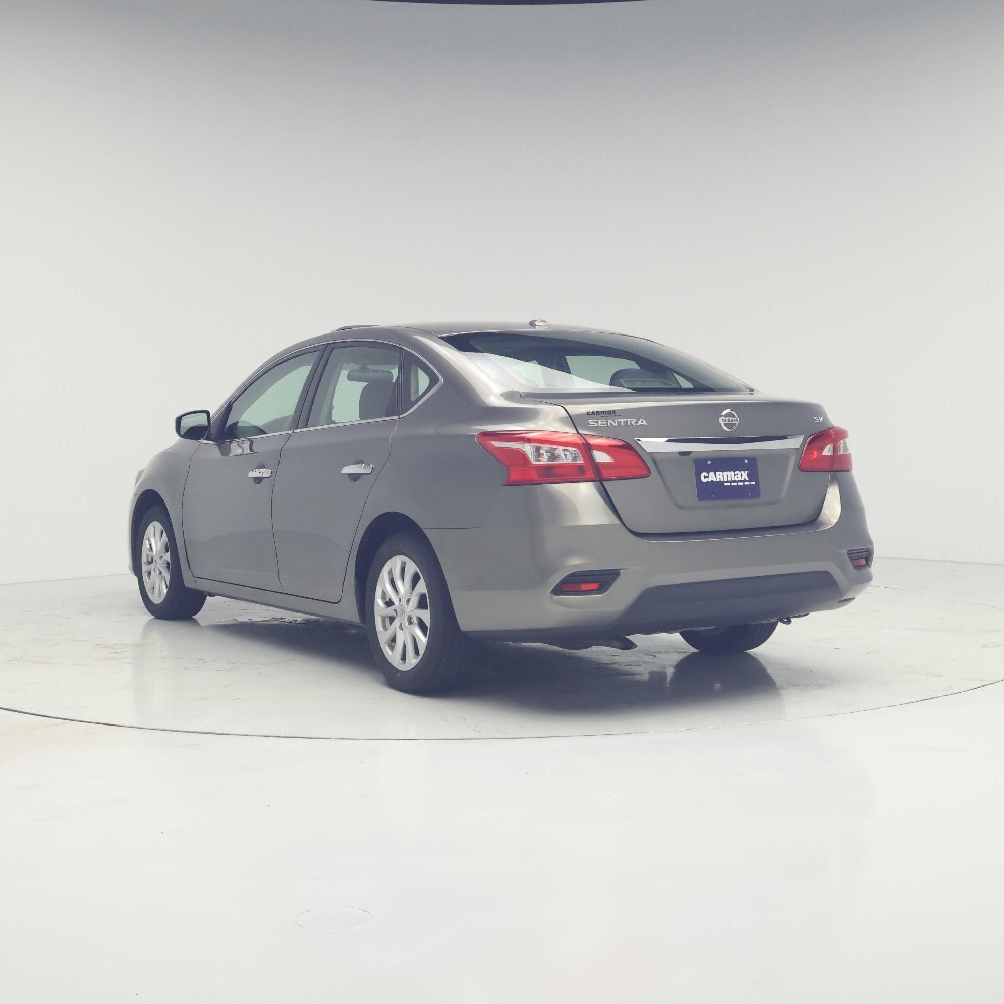 Thumbnail: 2017 Nissan Sentra - 2