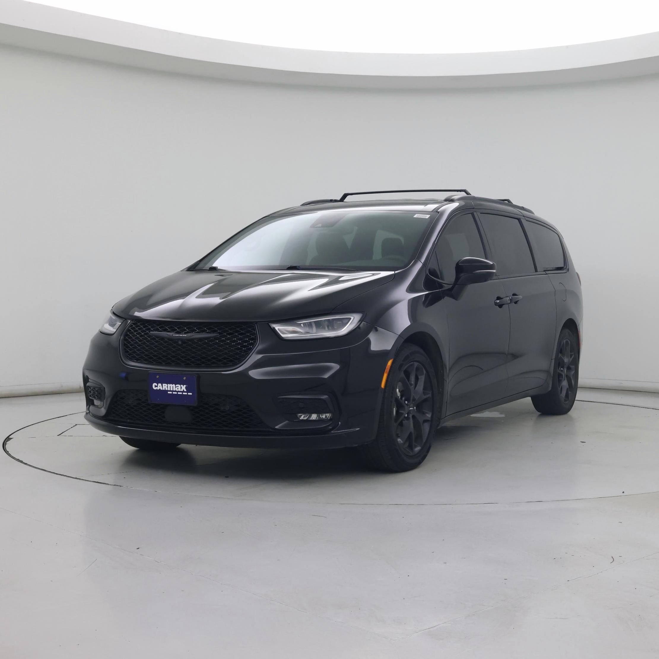 Thumbnail: 2023 Chrysler Pacifica - 4