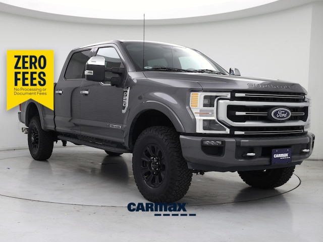 Gray 2022 Ford F-250 Super Duty Platinum Crew Cab 4WD Pickup Truck Four-Wheel Drive Automatic