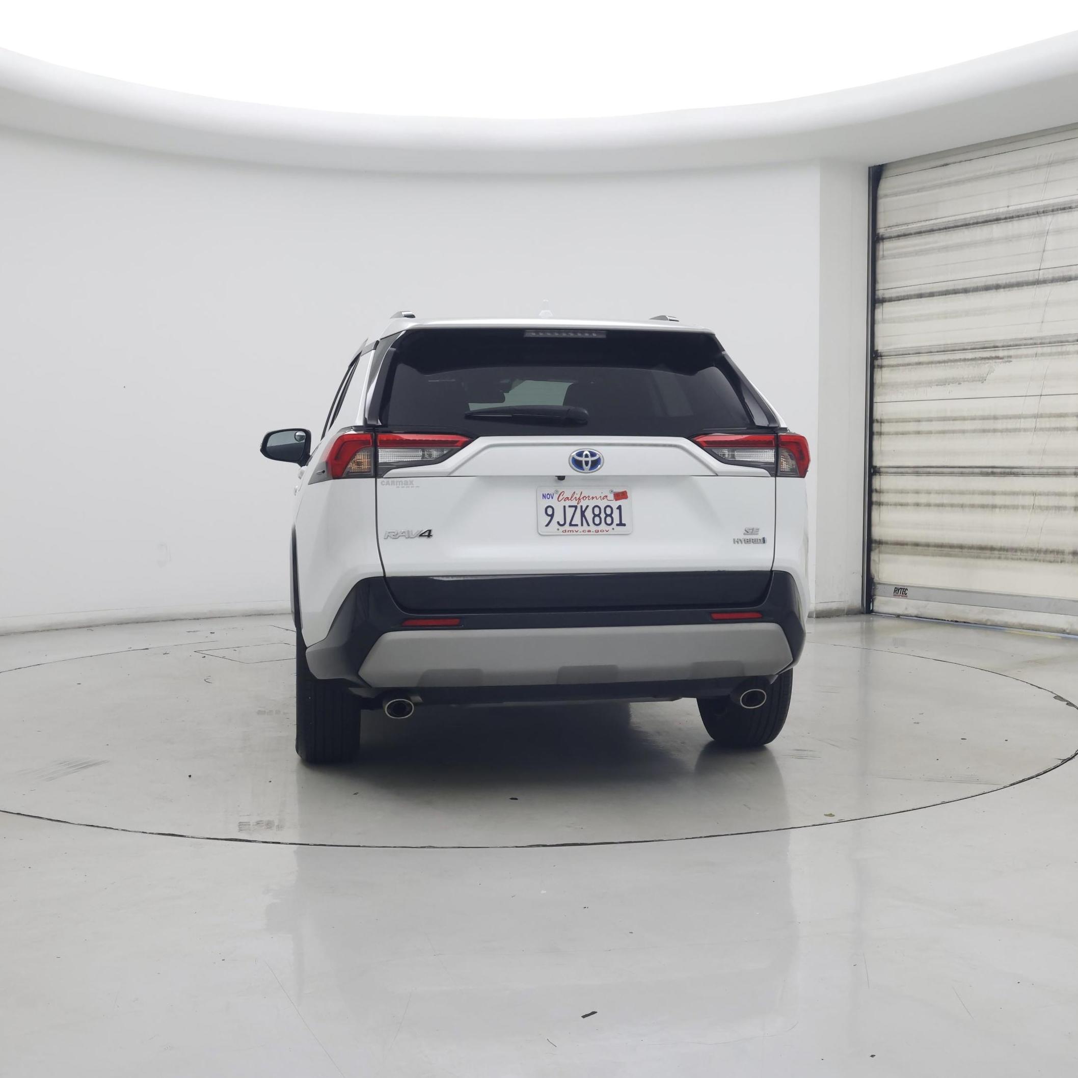 Thumbnail: 2024 Toyota RAV4 - 6