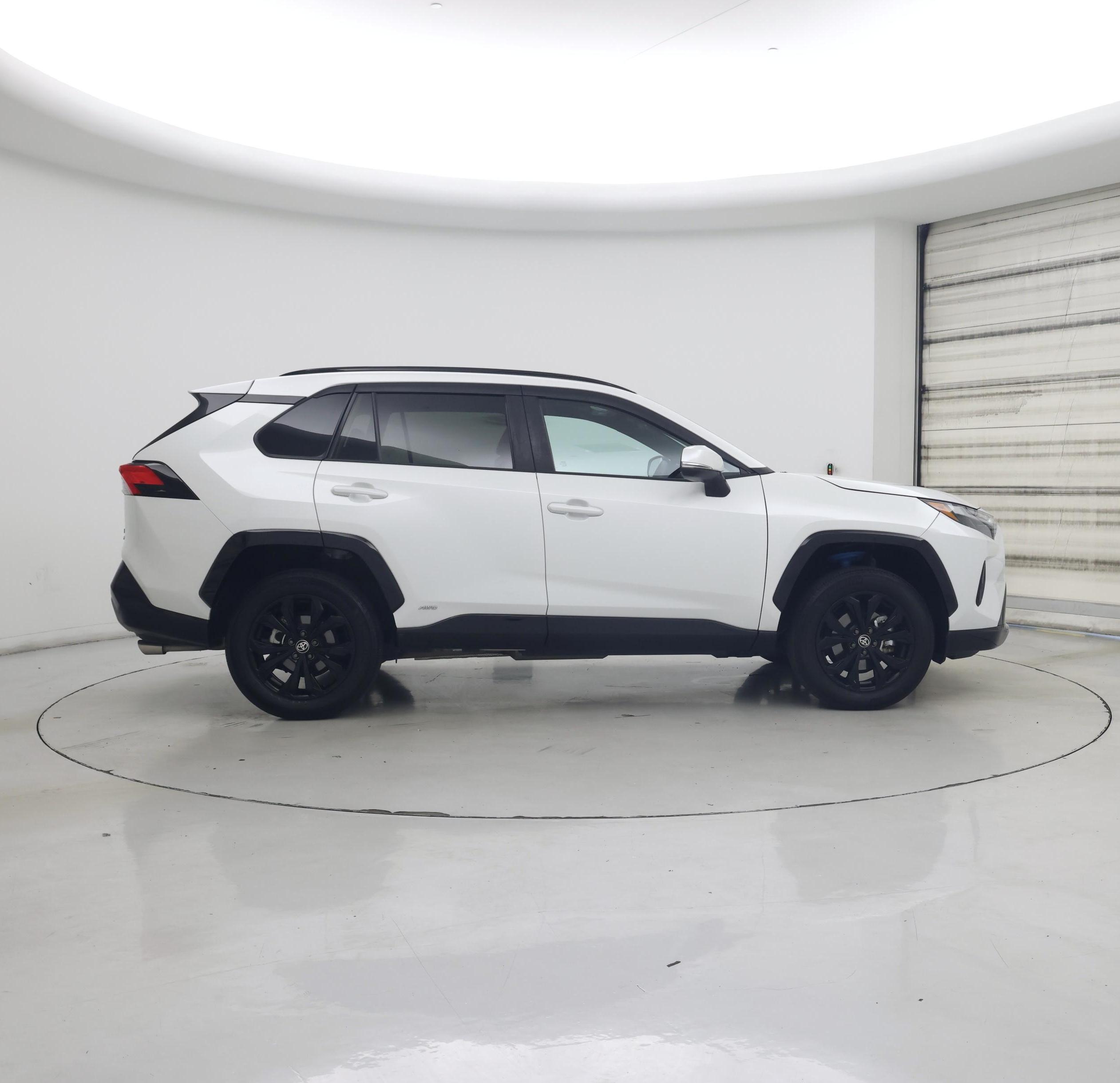 Thumbnail: 2024 Toyota RAV4 - 7