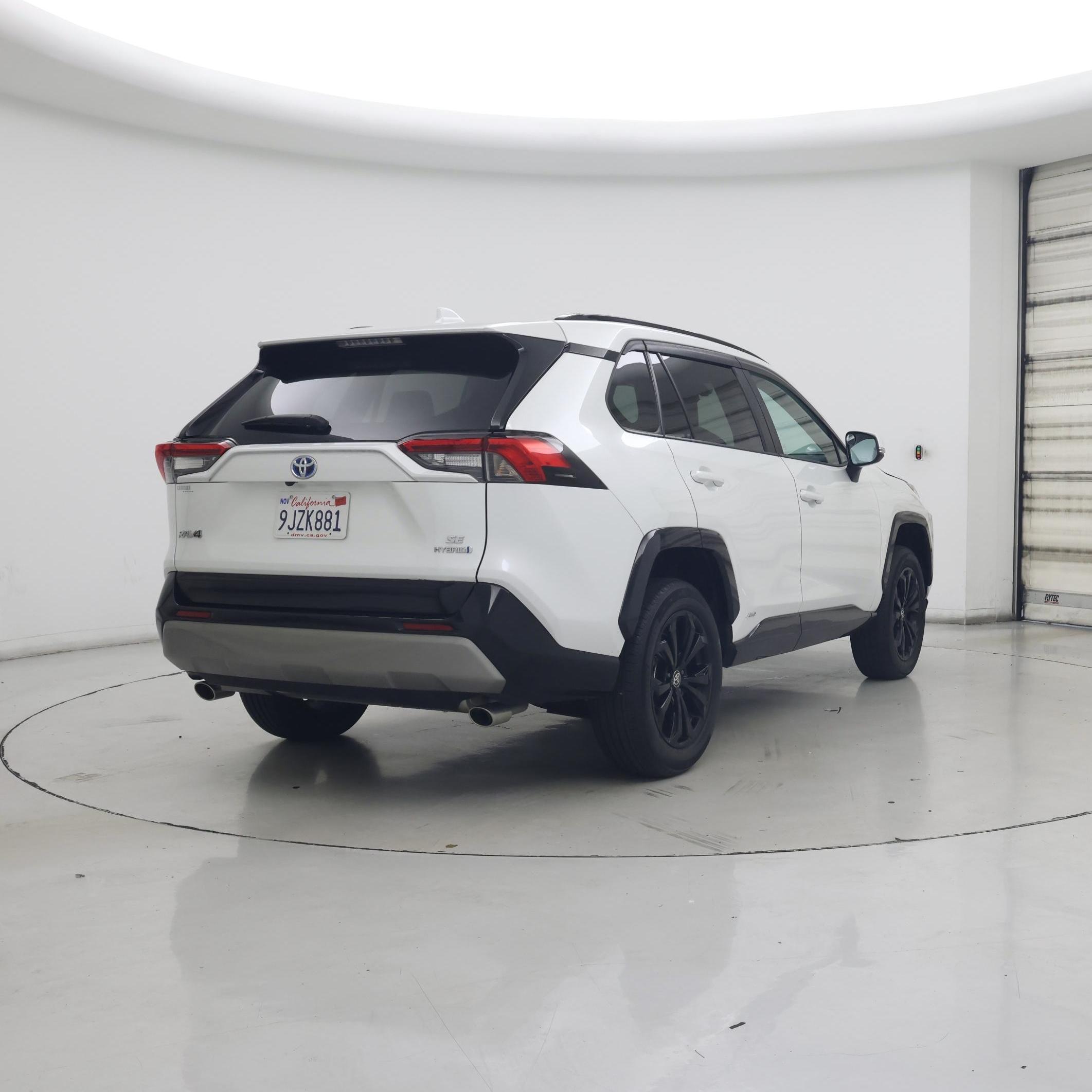 Thumbnail: 2024 Toyota RAV4 - 8