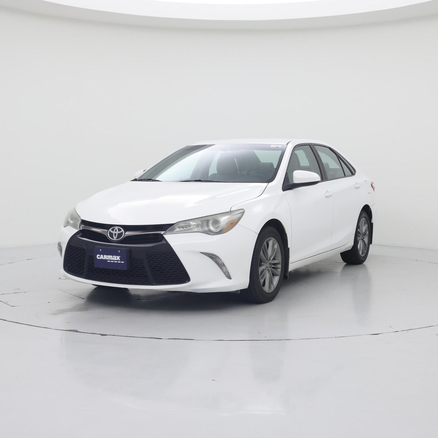 Thumbnail: 2016 Toyota Camry - 4