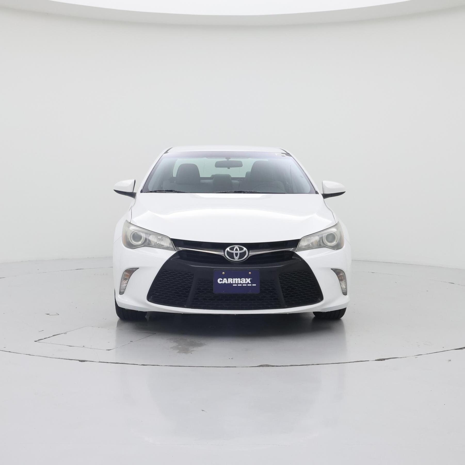 Thumbnail: 2016 Toyota Camry - 5