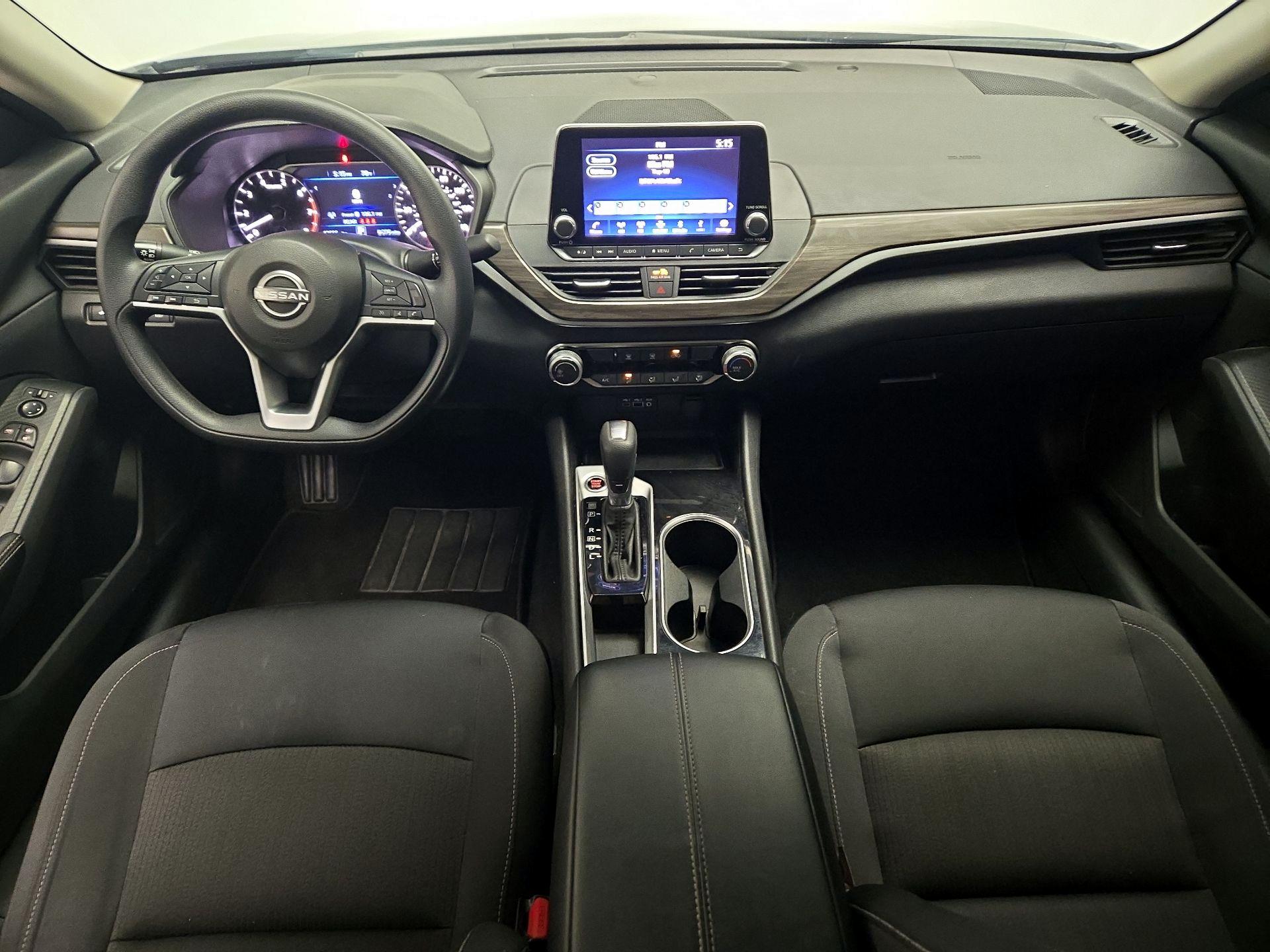 Thumbnail: 2024 Nissan Altima - 9