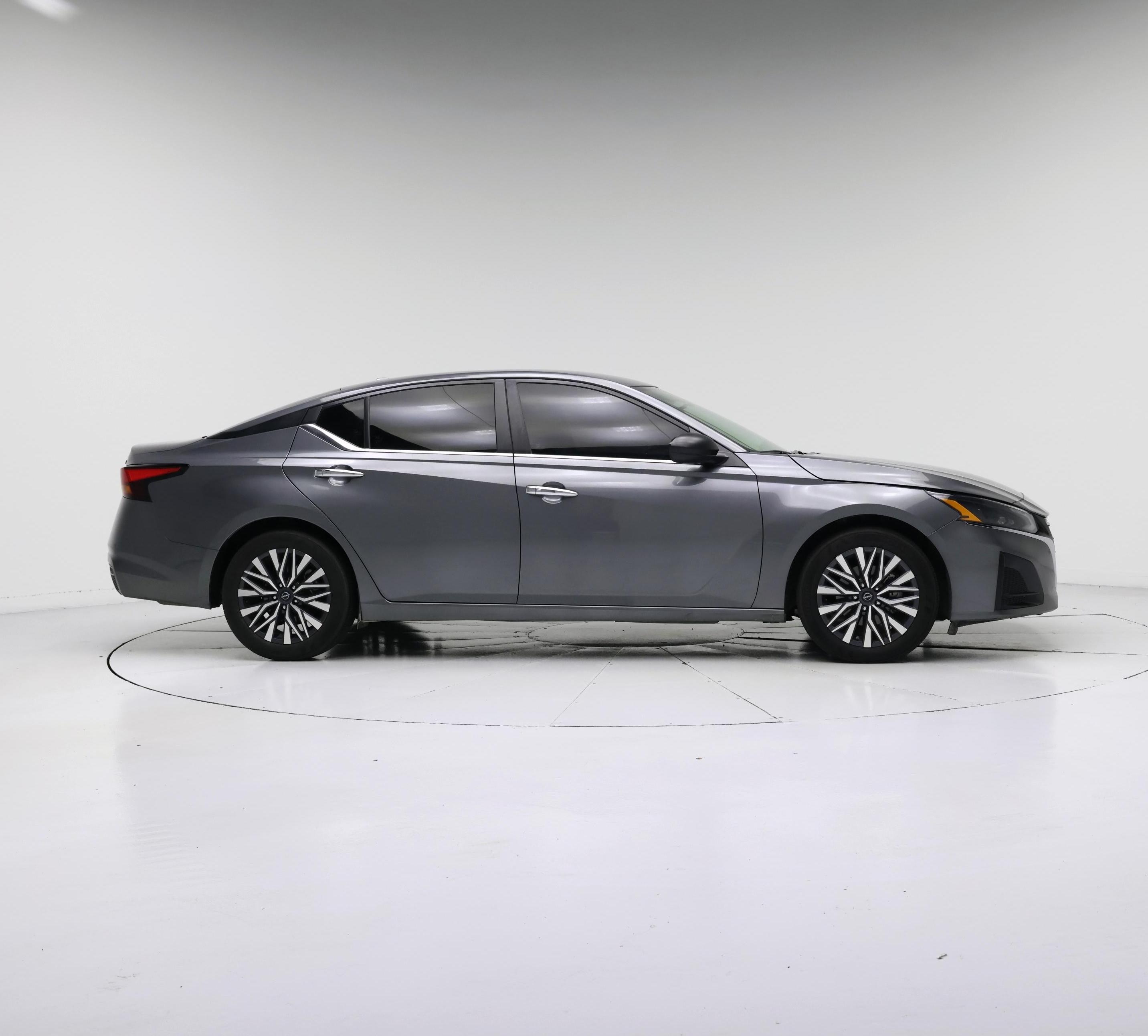 Thumbnail: 2024 Nissan Altima - 7