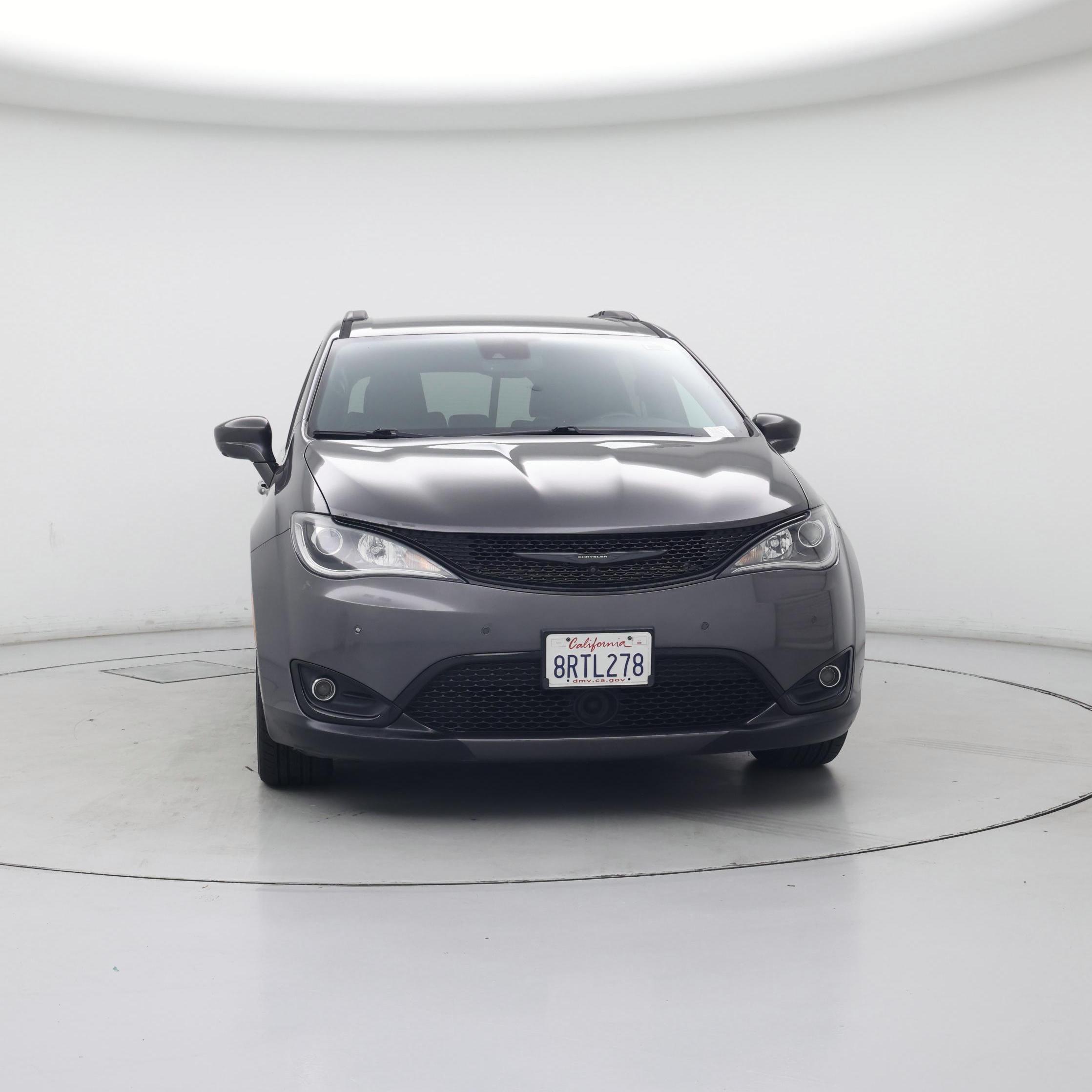 Thumbnail: 2020 Chrysler Pacifica - 5