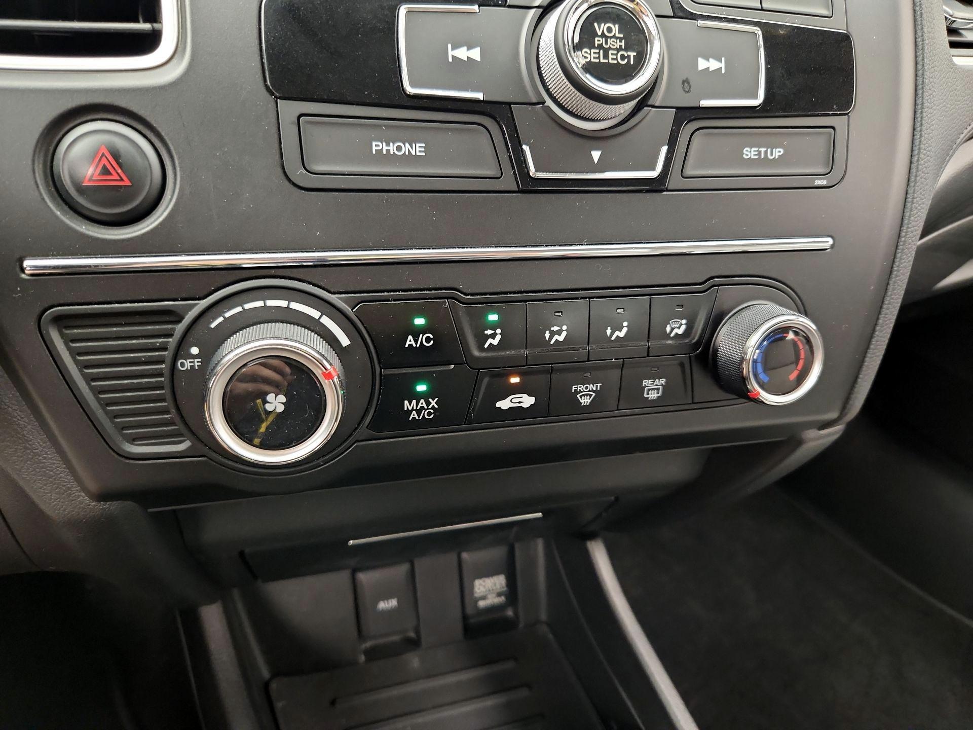 Thumbnail: 2015 Honda Civic - 16