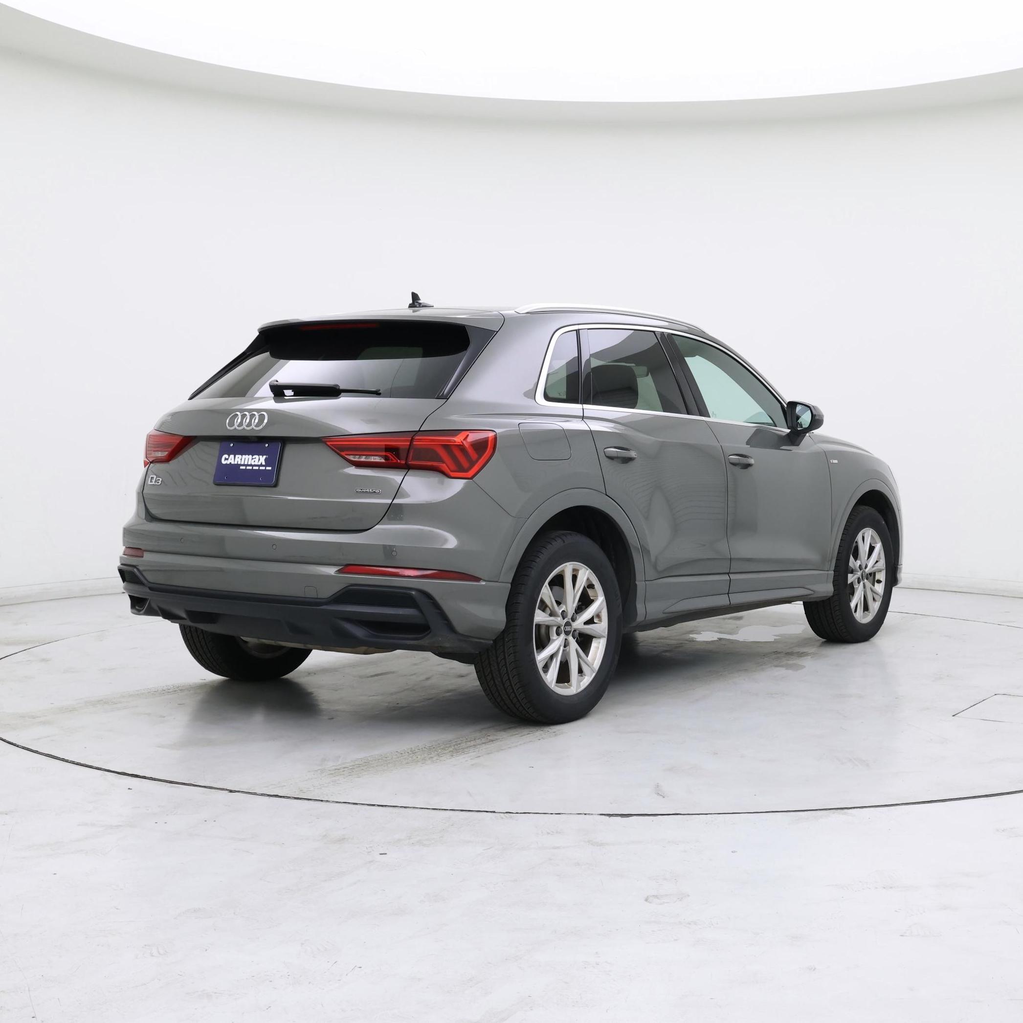 Thumbnail: 2021 Audi Q3 - 8
