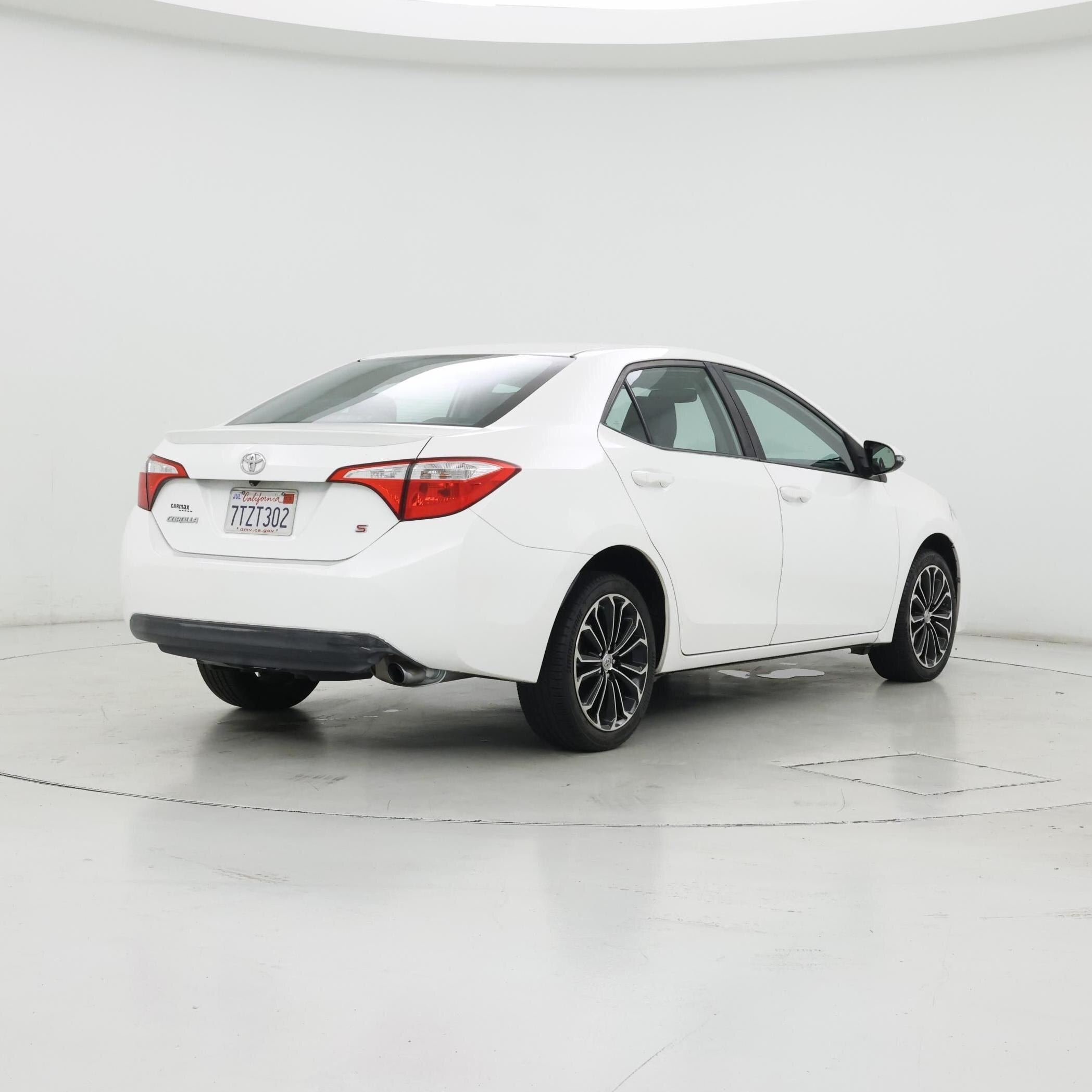 Thumbnail: 2014 Toyota Corolla - 8