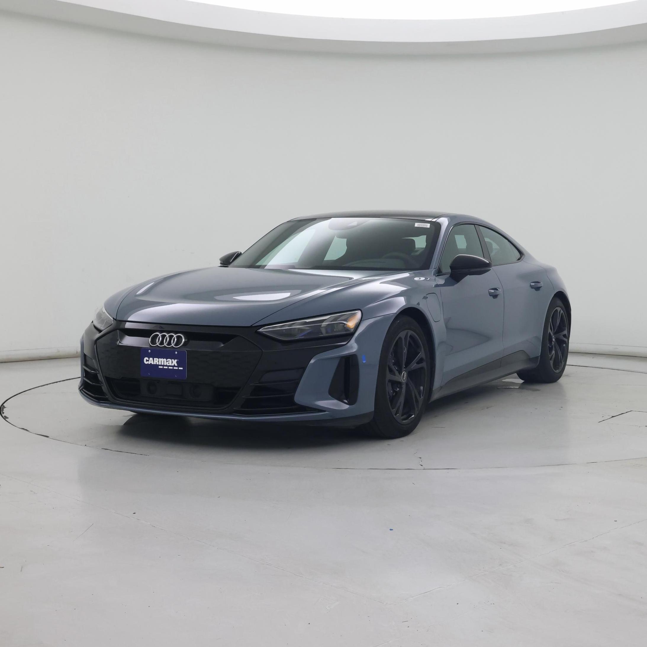 Thumbnail: 2022 Audi e-tron GT - 4
