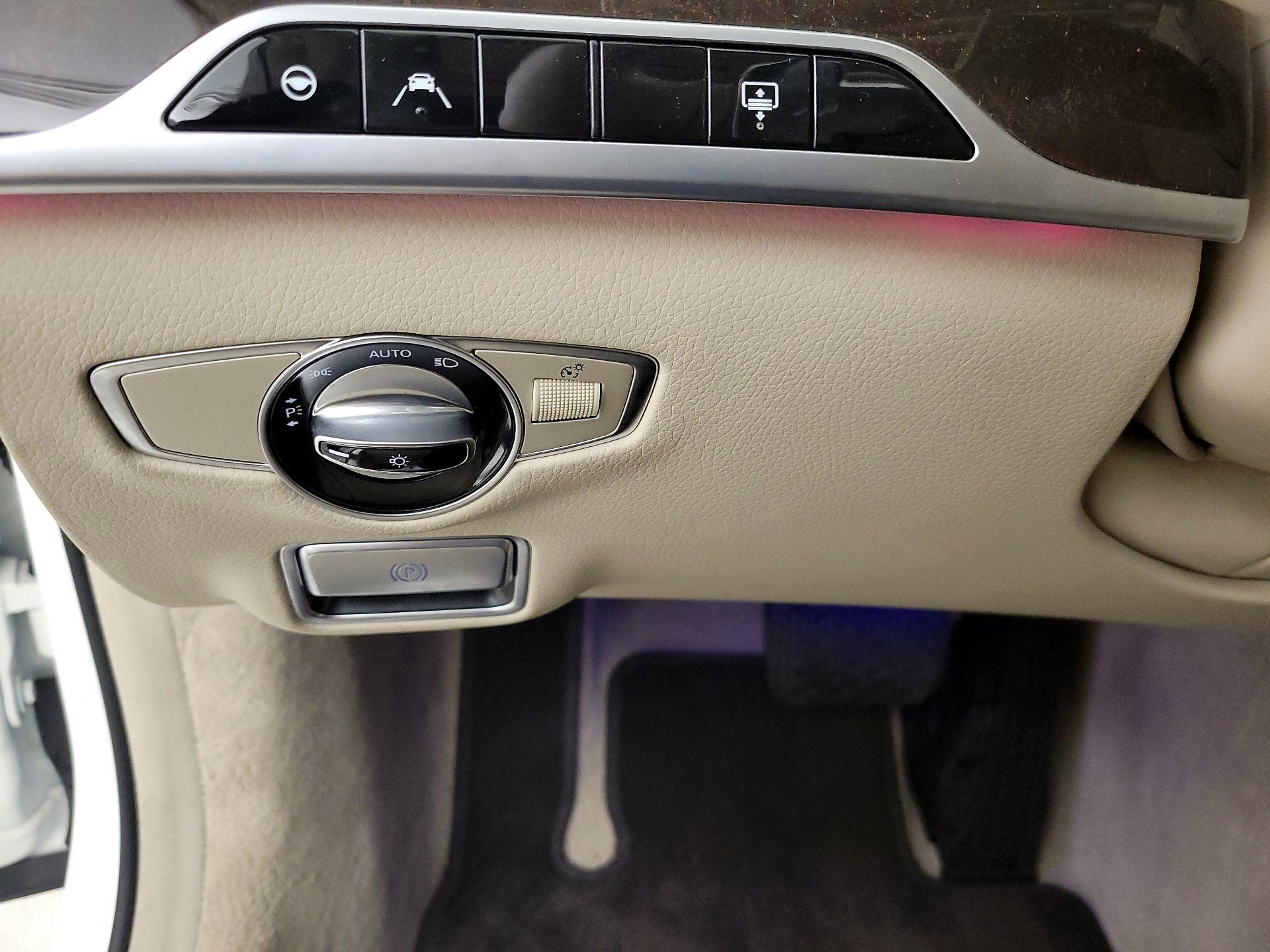 Thumbnail: 2020 Mercedes-Benz S-Class - 13