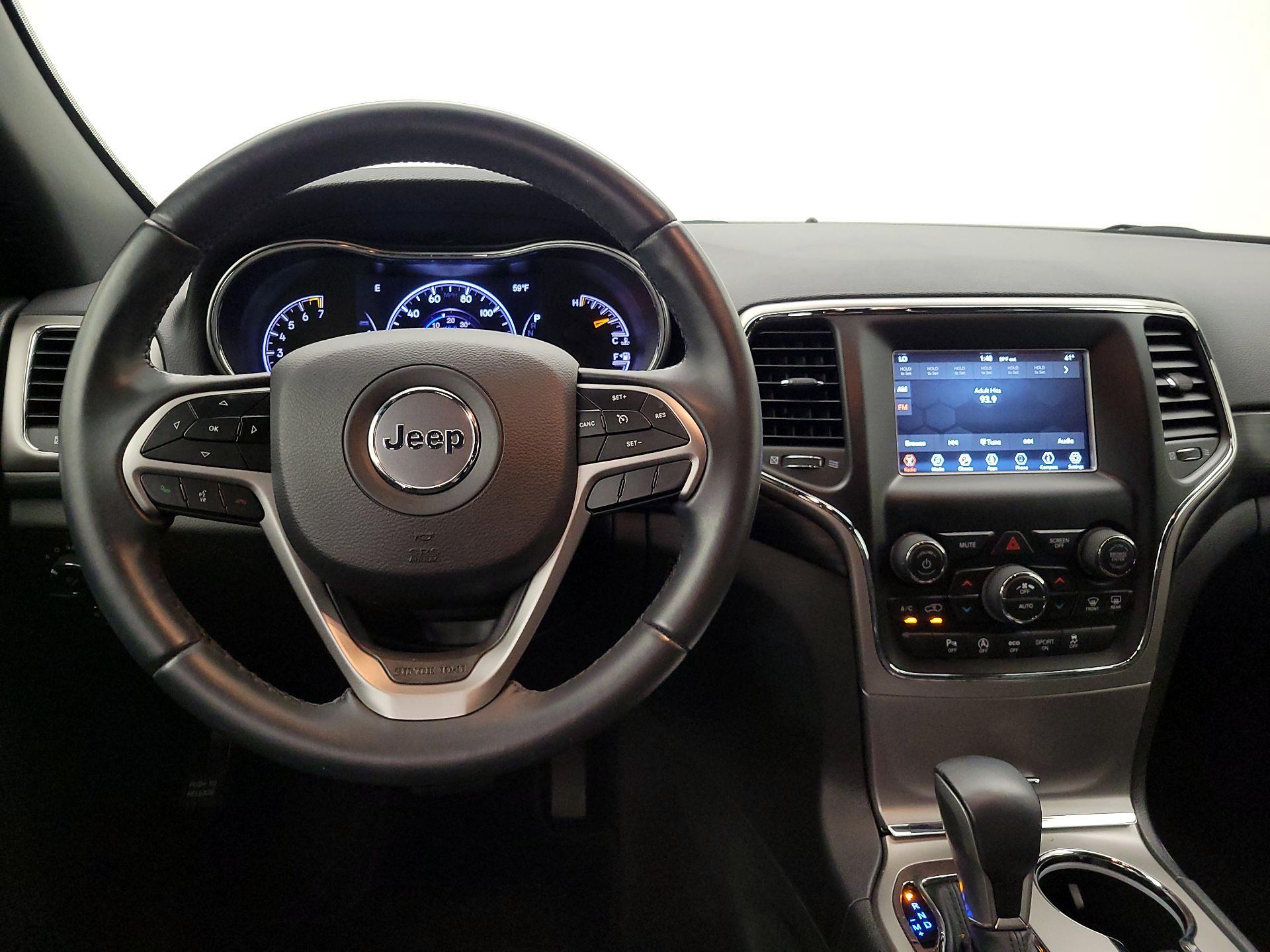 Thumbnail: 2019 Jeep Grand Cherokee - 10