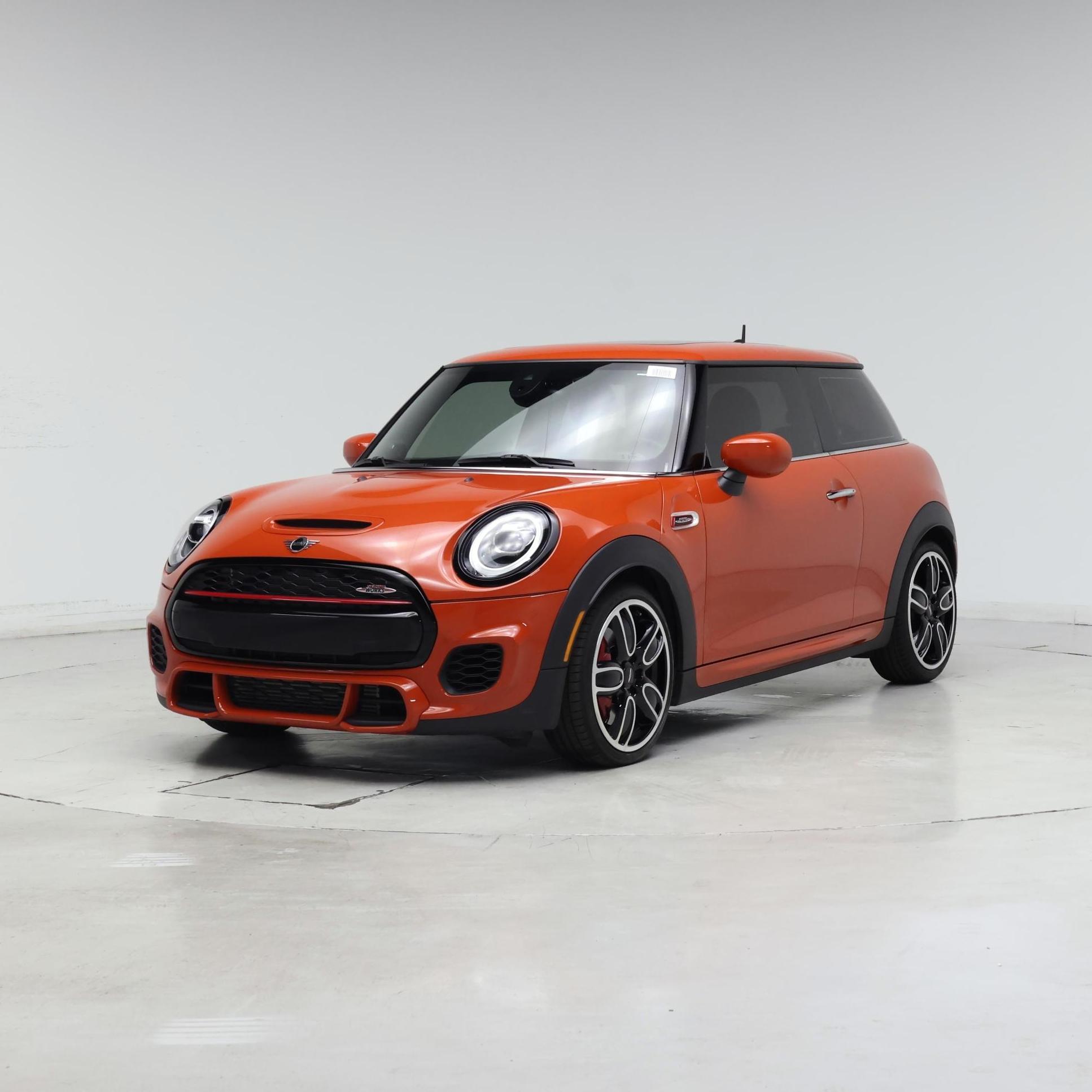 Thumbnail: 2021 MINI Cooper Hardtop - 4