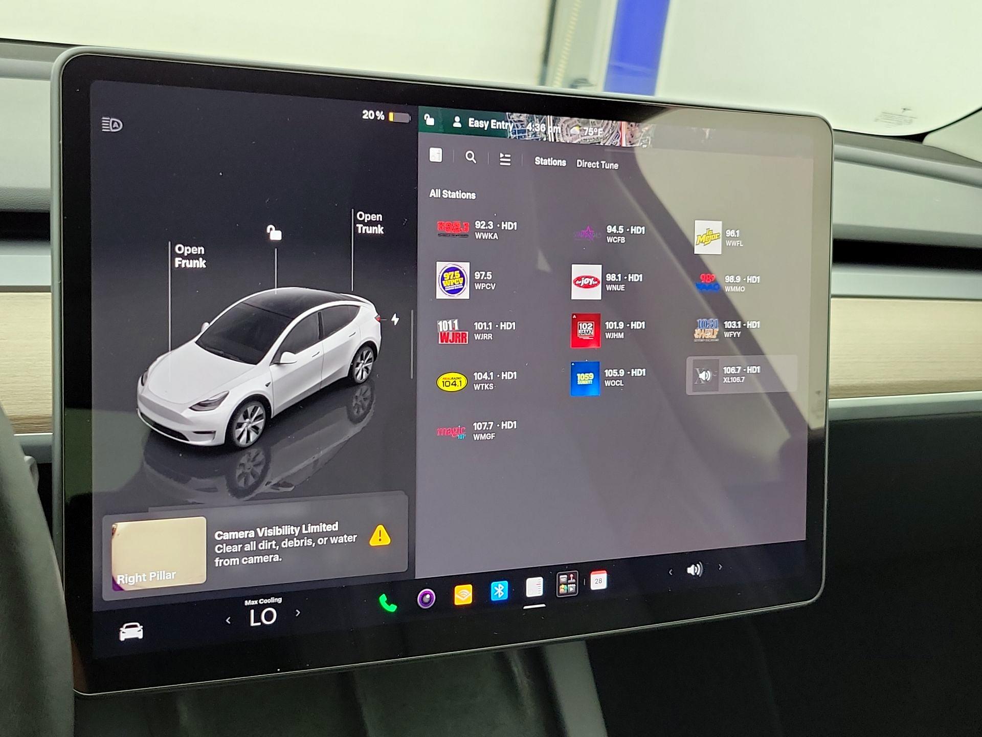Thumbnail: 2023 Tesla Model Y - 15