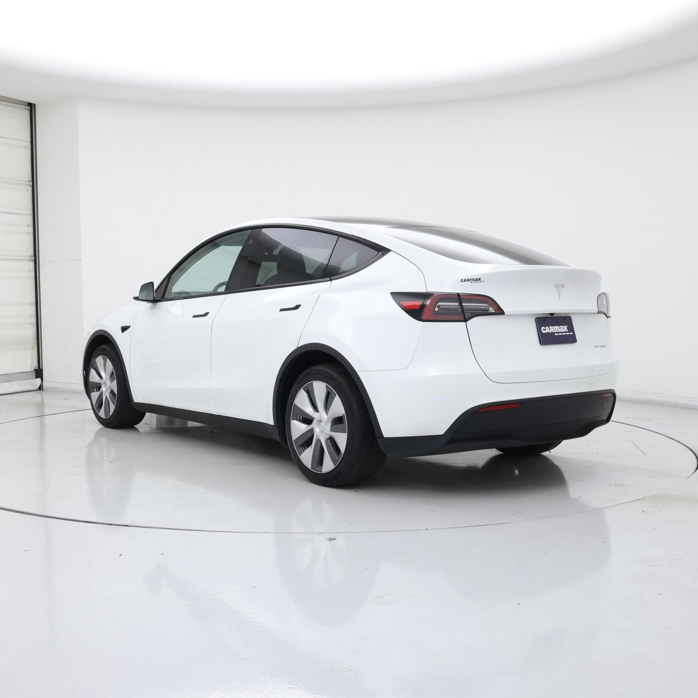 Thumbnail: 2023 Tesla Model Y - 2
