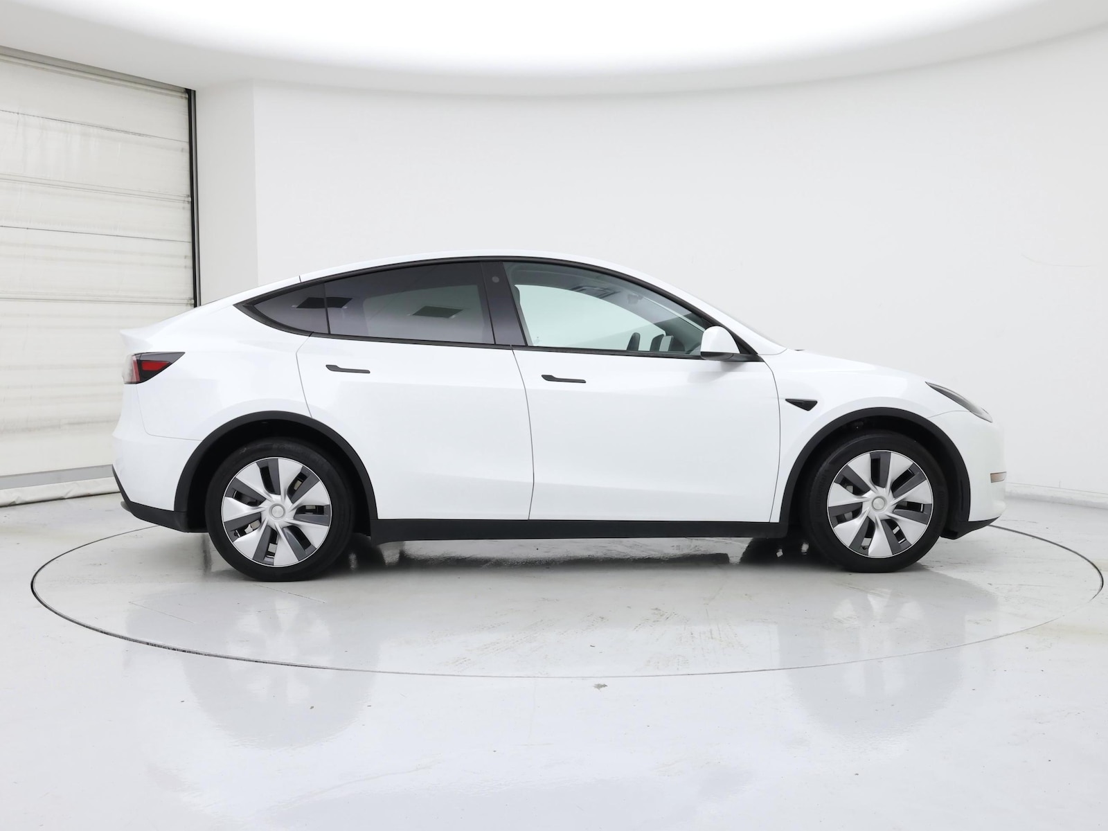 2023 Tesla Model Y Long Range - Photo 8