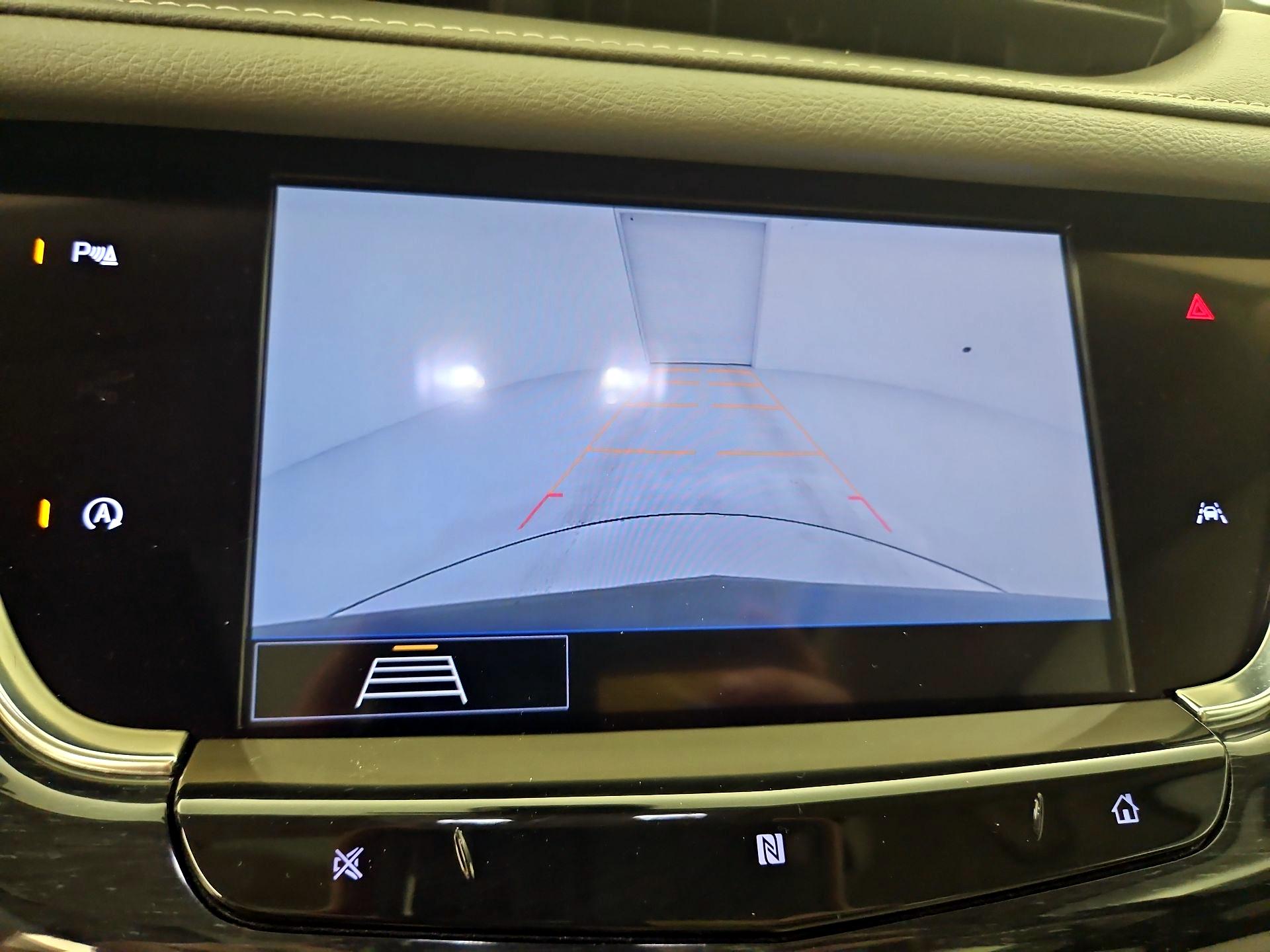 Thumbnail: 2020 Cadillac XT6 - 15