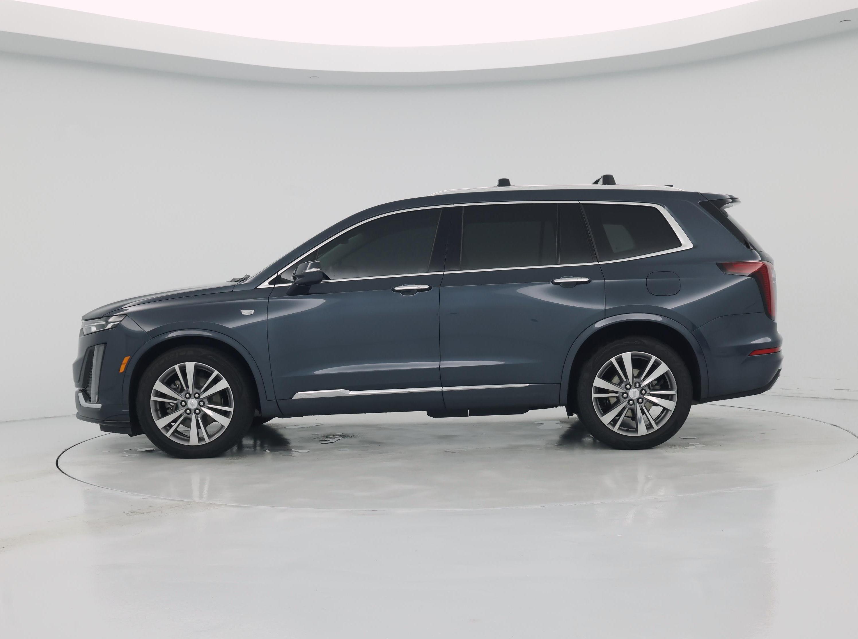Thumbnail: 2020 Cadillac XT6 - 3