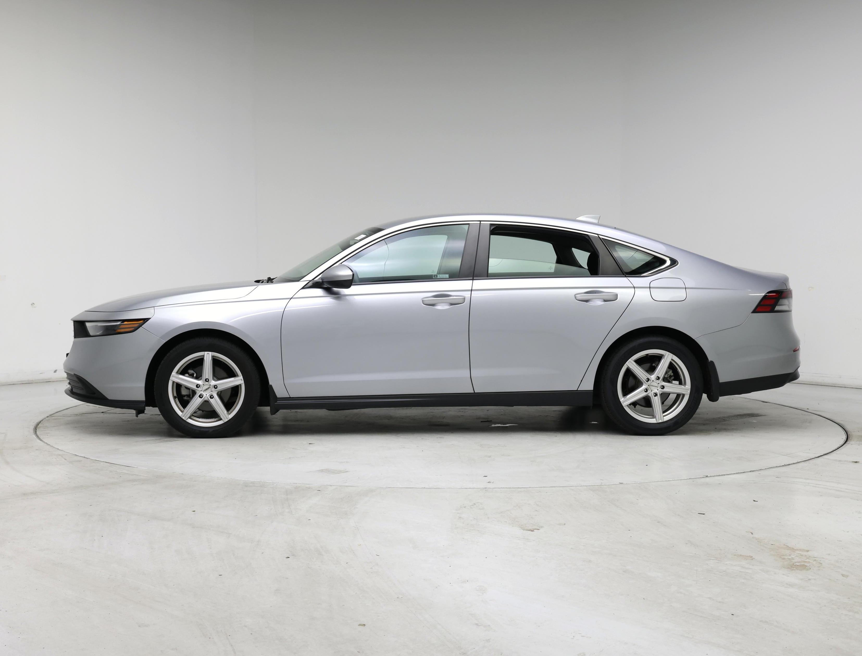 Thumbnail: 2023 Honda Accord - 3