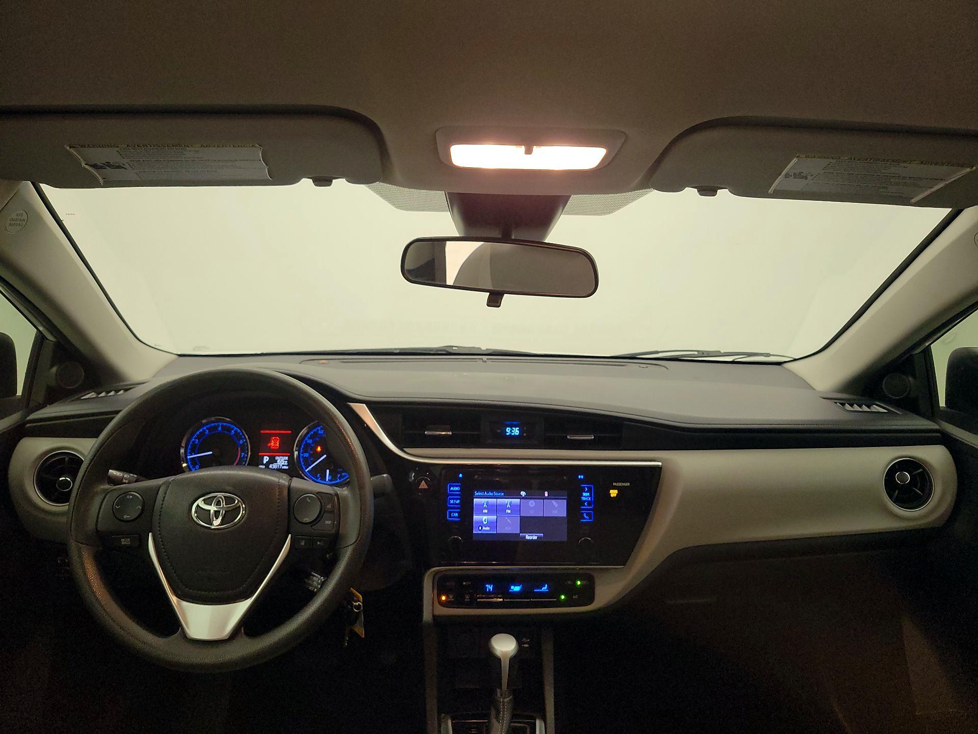 Thumbnail: 2017 Toyota Corolla - 9
