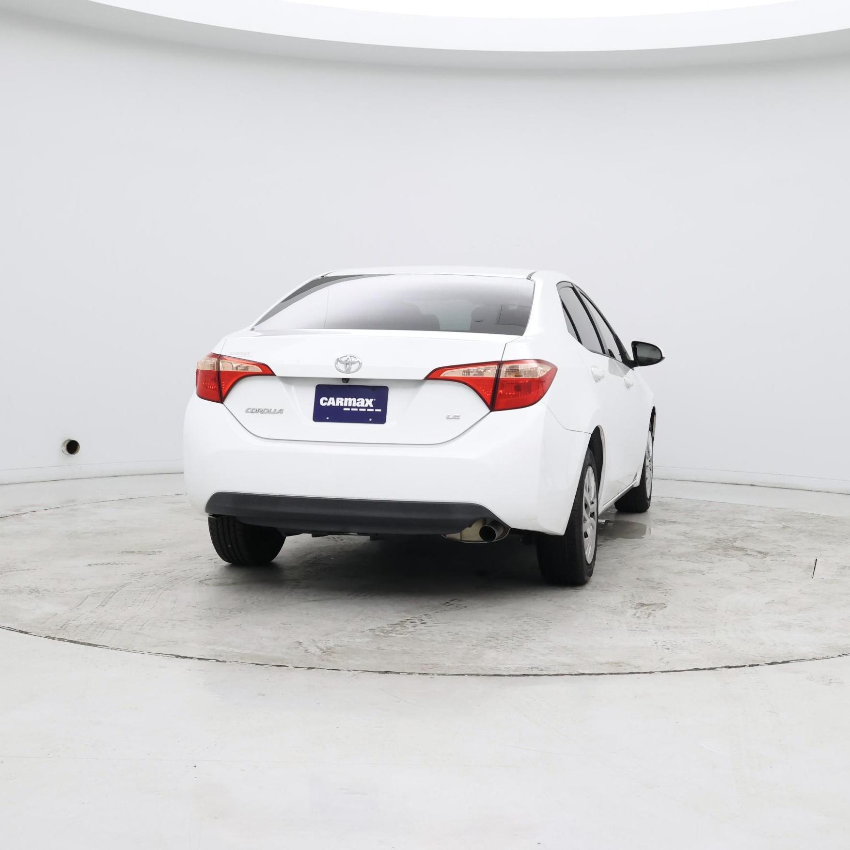 Thumbnail: 2017 Toyota Corolla - 2